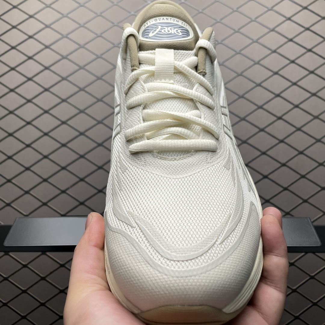   Asics 亚瑟士 GEL-Quantum 360 VIII 低帮运动休闲跑步鞋 1203A402-
