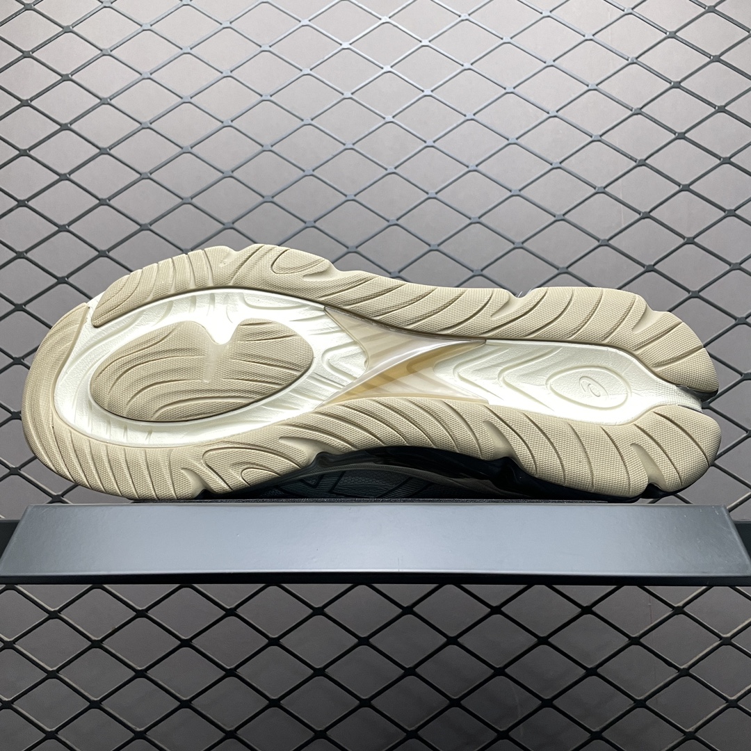   Asics 亚瑟士 GEL-Quantum 360 VIII 低帮运动休闲跑步鞋 1203A402-