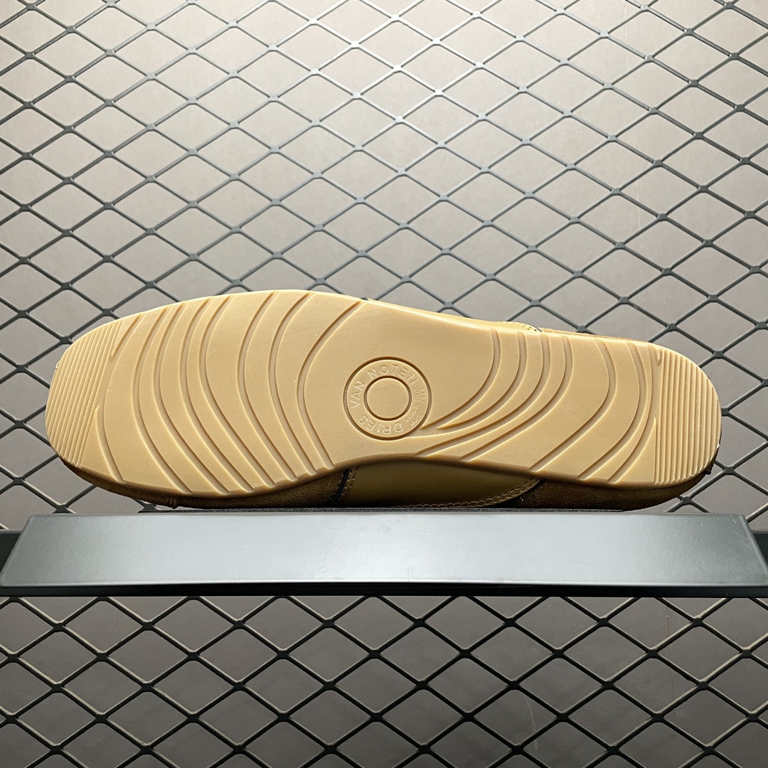 Premium luxury shoes 5