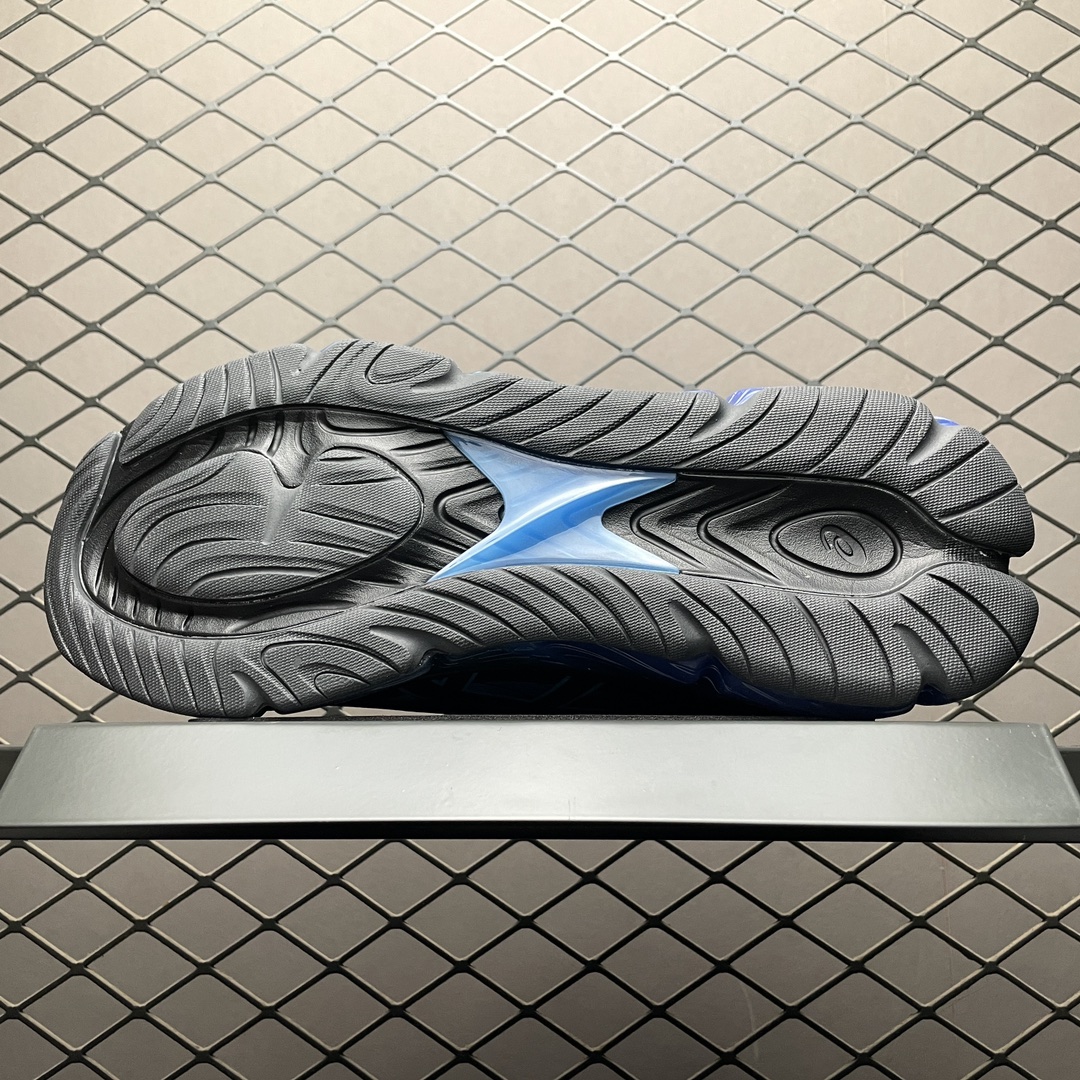   Asics 亚瑟士 GEL-Quantum 360 VIII 低帮运动休闲跑步鞋 1203A305-