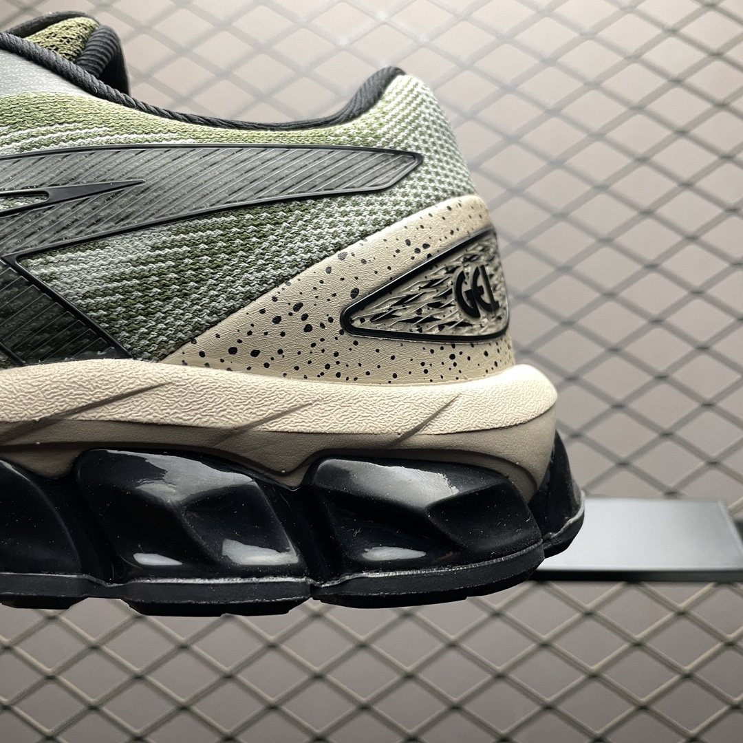   Asics 亚瑟士 GEL-Quantum 180 VII 低帮运动休闲跑步鞋 1201A631-3