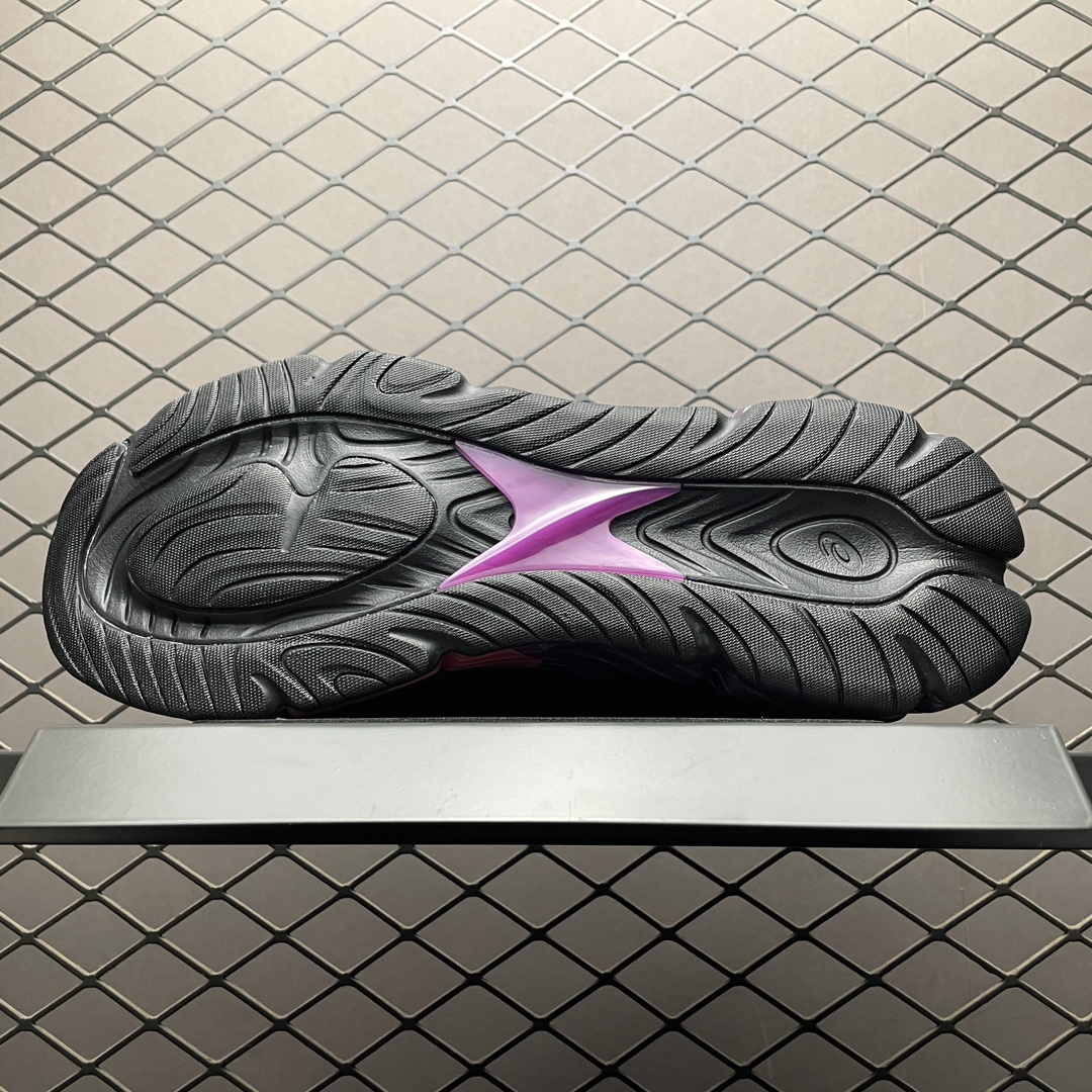   Asics 亚瑟士 GEL-Quantum 360 VIII 低帮运动休闲跑步鞋 1203A305-