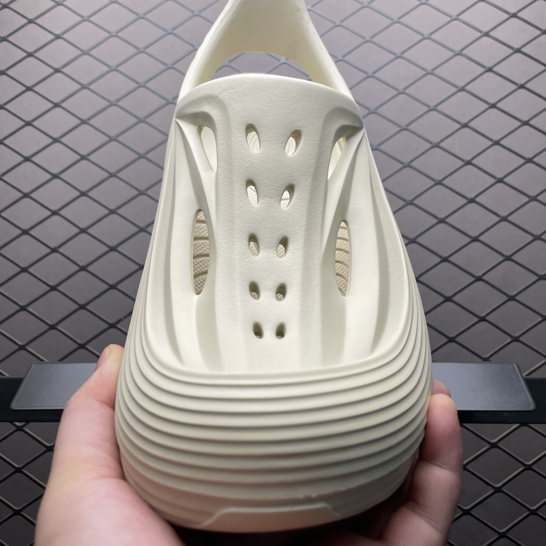   莞产原厂品质 HOKA ONE ONE 舒适休闲 超轻超弹力厚底轻量休闲凉鞋 包头拖鞋 洞洞鞋 原版