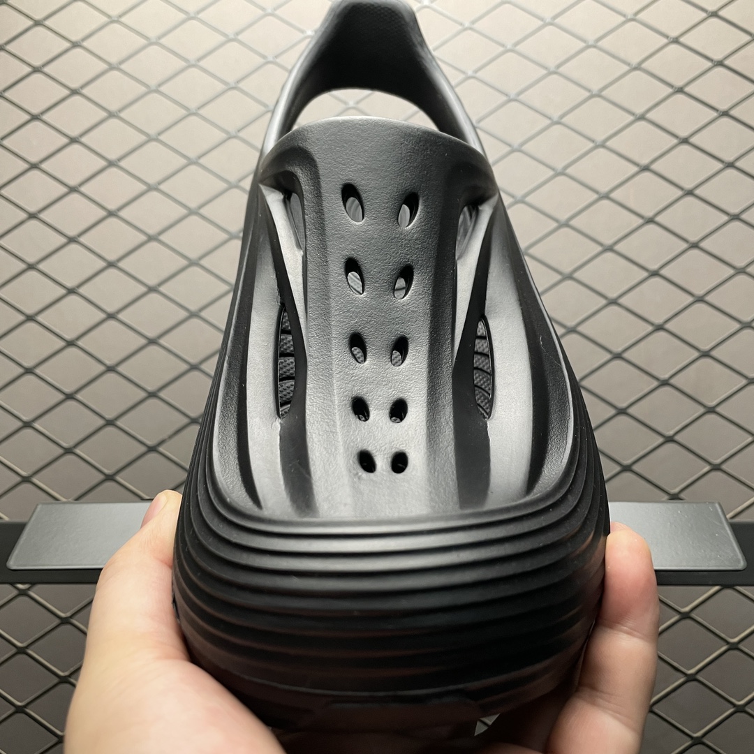   莞产原厂品质 HOKA ONE ONE 舒适休闲 超轻超弹力厚底轻量休闲凉鞋 包头拖鞋 洞洞鞋 原版