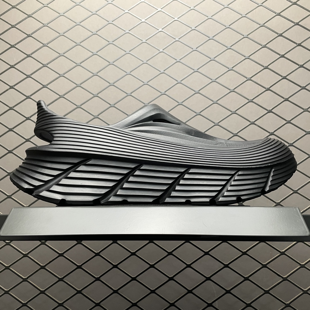   莞产原厂品质 HOKA ONE ONE 舒适休闲 超轻超弹力厚底轻量休闲凉鞋 包头拖鞋 洞洞鞋 原版