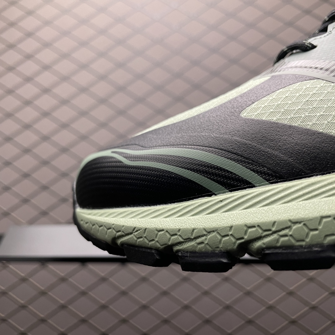   Asics 亚瑟士 GEL-Terrain 低帮运动休闲跑步鞋 1203A342-300 平台专供品