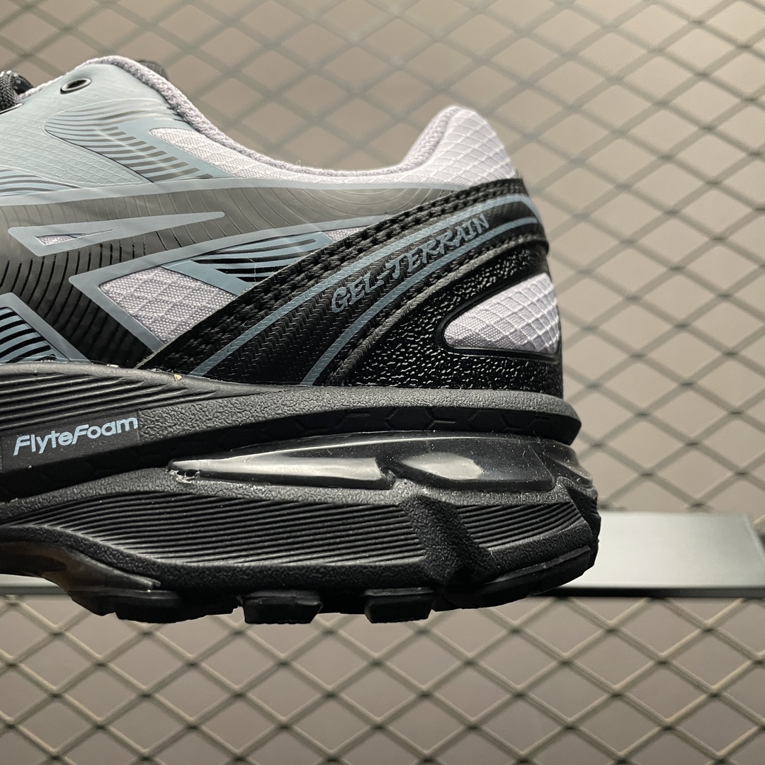   Asics 亚瑟士 GEL-Terrain 低帮运动休闲跑步鞋 1203A342-500 平台专供品
