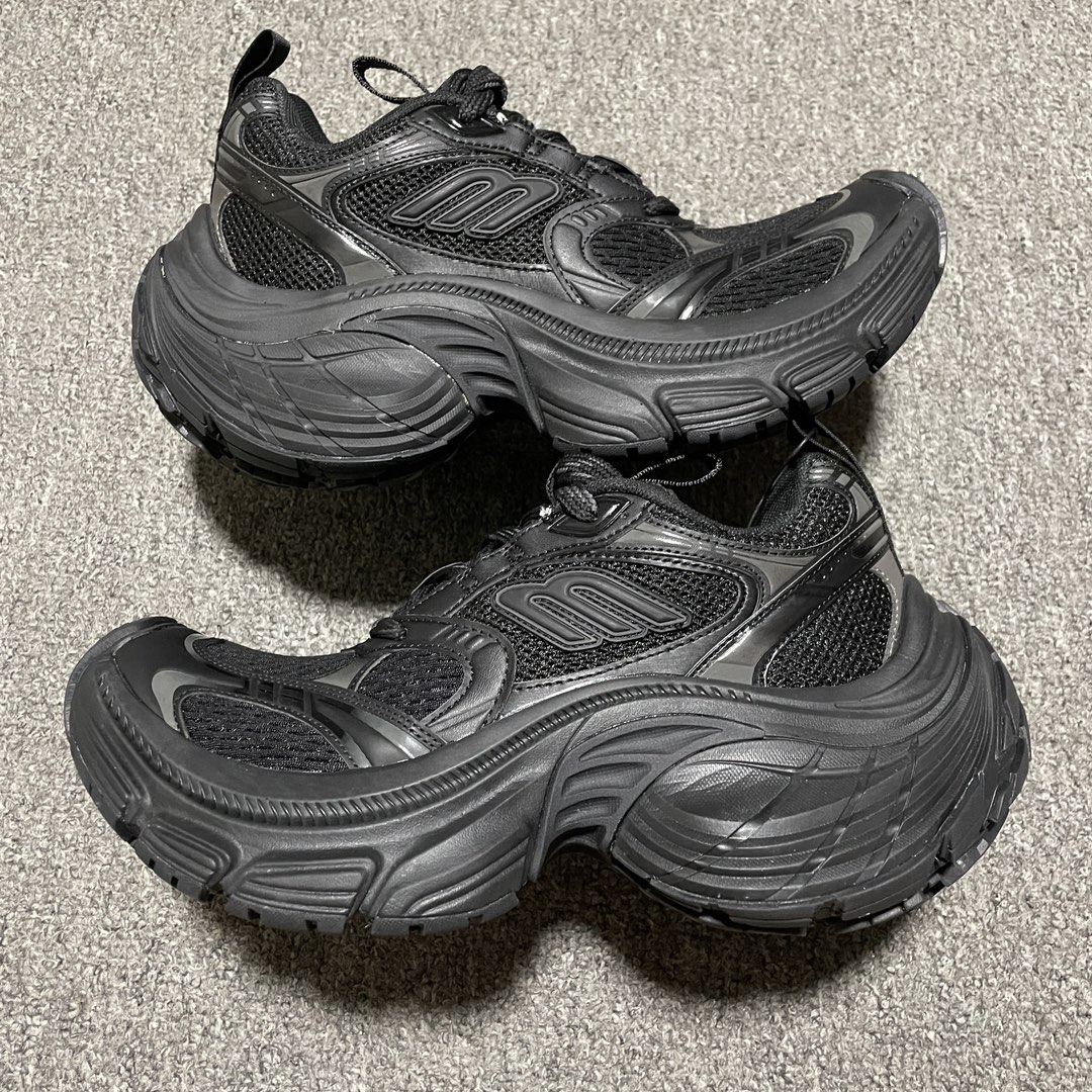Balenciaga Bag Collection crafted with premium materials and signature 2