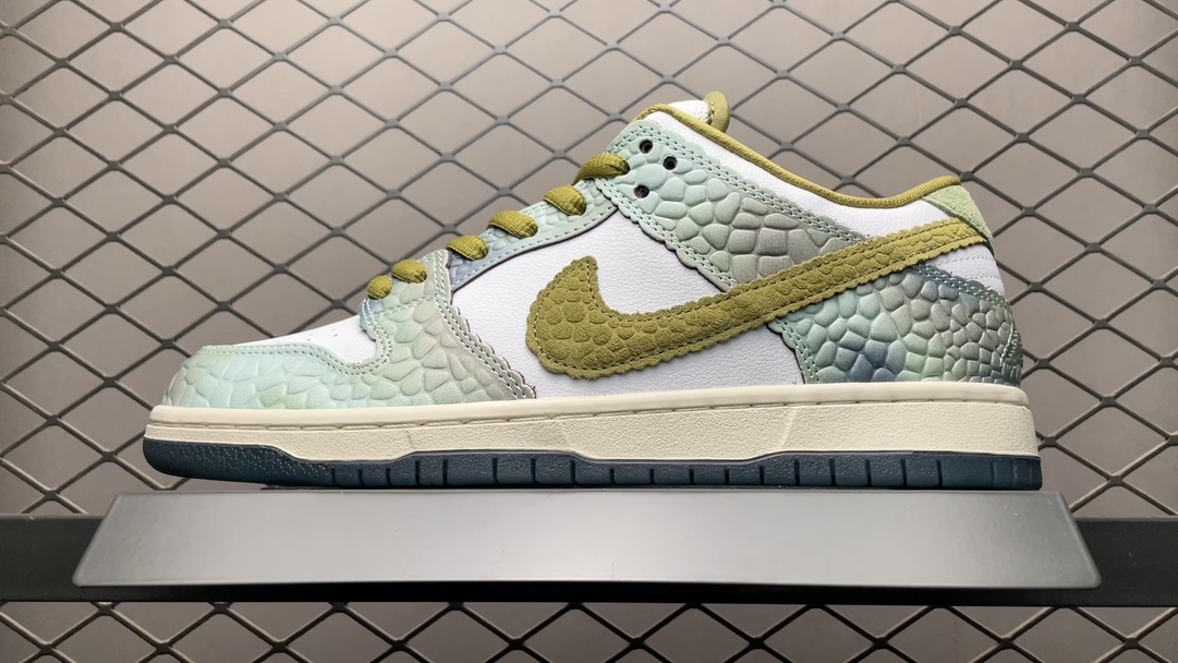 Nike SB Dunk Low Alexis Sablone HJ3386-300 Casual Skateboarding Shoes