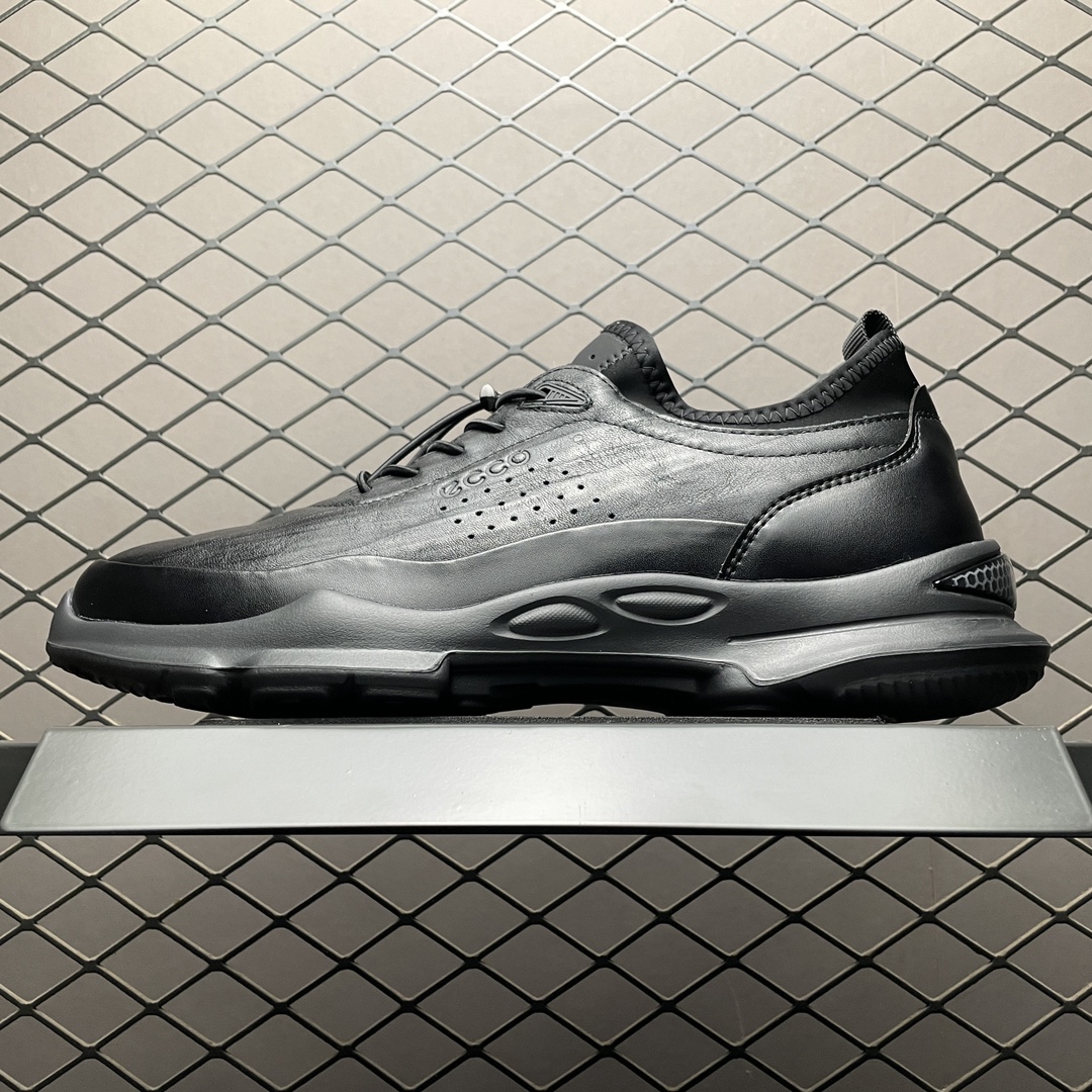 Ecco 爱步BIOM 透气健步鞋 516108 防滑跑步鞋 健步C系列新款 黄景瑜同款 牛皮鞋面 纹理自然，柔韧耐穿 BIOM自然律动科技鞋楦，符合人体工学，带来裸足体验 气垫中底 带来轻盈舒适的上脚感受 橡胶外底，适应多种地形，防滑耐磨，强劲抓地 鞋面和鞋底一体成型合脚耐穿 城市运动 自在逸步 尺码：38 39 40 41 42 43 44 皮鞋码-选品中心