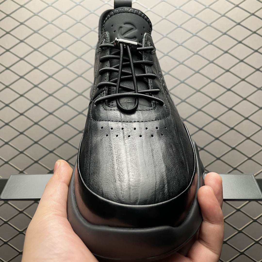 图片[9]-Ecco 爱步BIOM 透气健步鞋 516108 防滑跑步鞋 健步C系列新款 黄景瑜同款 牛皮鞋面 纹理自然，柔韧耐穿 BIOM自然律动科技鞋楦，符合人体工学，带来裸足体验 气垫中底 带来轻盈舒适的上脚感受 橡胶外底，适应多种地形，防滑耐磨，强劲抓地 鞋面和鞋底一体成型合脚耐穿 城市运动 自在逸步 尺码：38 39 40 41 42 43 44 皮鞋码-选品中心