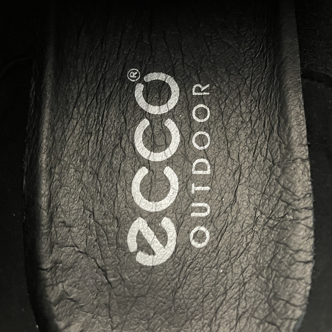 图片[8]-Ecco 爱步BIOM 透气健步鞋 516108 防滑跑步鞋 健步C系列新款 黄景瑜同款 牛皮鞋面 纹理自然，柔韧耐穿 BIOM自然律动科技鞋楦，符合人体工学，带来裸足体验 气垫中底 带来轻盈舒适的上脚感受 橡胶外底，适应多种地形，防滑耐磨，强劲抓地 鞋面和鞋底一体成型合脚耐穿 城市运动 自在逸步 尺码：38 39 40 41 42 43 44 皮鞋码-选品中心