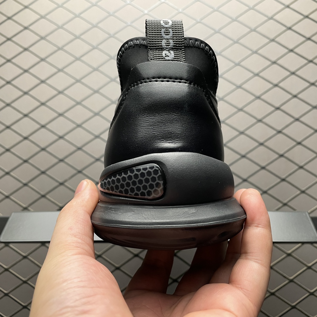 图片[2]-Ecco 爱步BIOM 透气健步鞋 516108 防滑跑步鞋 健步C系列新款 黄景瑜同款 牛皮鞋面 纹理自然，柔韧耐穿 BIOM自然律动科技鞋楦，符合人体工学，带来裸足体验 气垫中底 带来轻盈舒适的上脚感受 橡胶外底，适应多种地形，防滑耐磨，强劲抓地 鞋面和鞋底一体成型合脚耐穿 城市运动 自在逸步 尺码：38 39 40 41 42 43 44 皮鞋码-选品中心