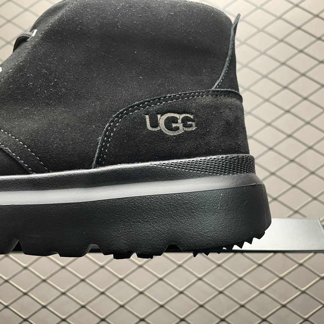 图片[4]-平台外贸专供 UGG Burleigh Chukka 男士中帮雪地靴 1151773 十年品牌制鞋代工厂生产线出品 注重每一处细节 隆丰A级真羊皮毛一体 完全遵循ZP工艺流程打造 尺码：40 41 42 43 44 45-选品中心