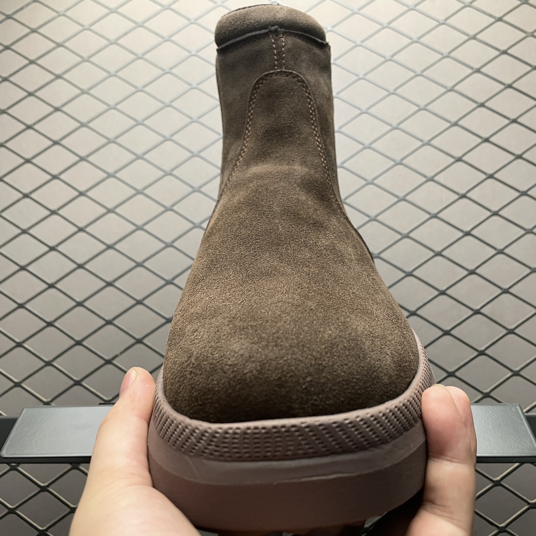 图片[9]-平台外贸专供 UGG Burleigh Chelsea 切尔西 男士高帮雪地靴 1152050 十年品牌制鞋代工厂生产线出品 注重每一处细节 隆丰A级真羊皮毛一体 完全遵循ZP工艺流程打造 尺码：40 41 42 43 44 45-选品中心