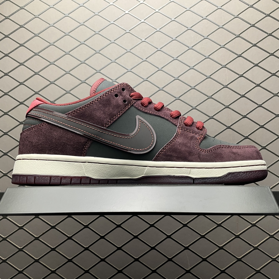 Riot Skateshop x Nike SB Dunk Low Burgundy Skateboarding Shoes FZ1289-200 4 i1732385446 2812 8