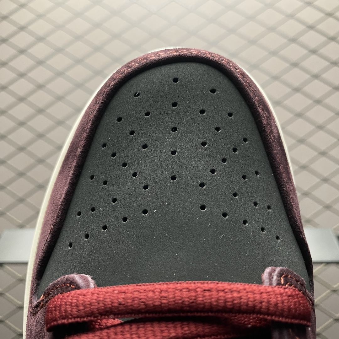 Riot Skateshop x Nike SB Dunk Low Burgundy Skateboarding Shoes FZ1289-200 8 i1732385446 8855 4