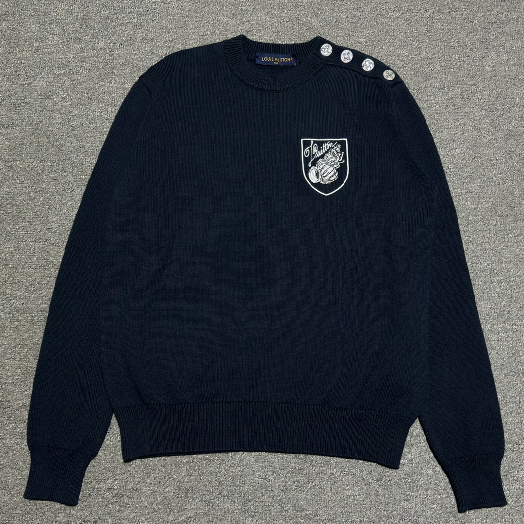 S# LV 海螺 四排扣 高捻毛毛衣 真正原版开发 高端零售专供 品质保证 100%放心出街 尺码：S M L XL-选品中心