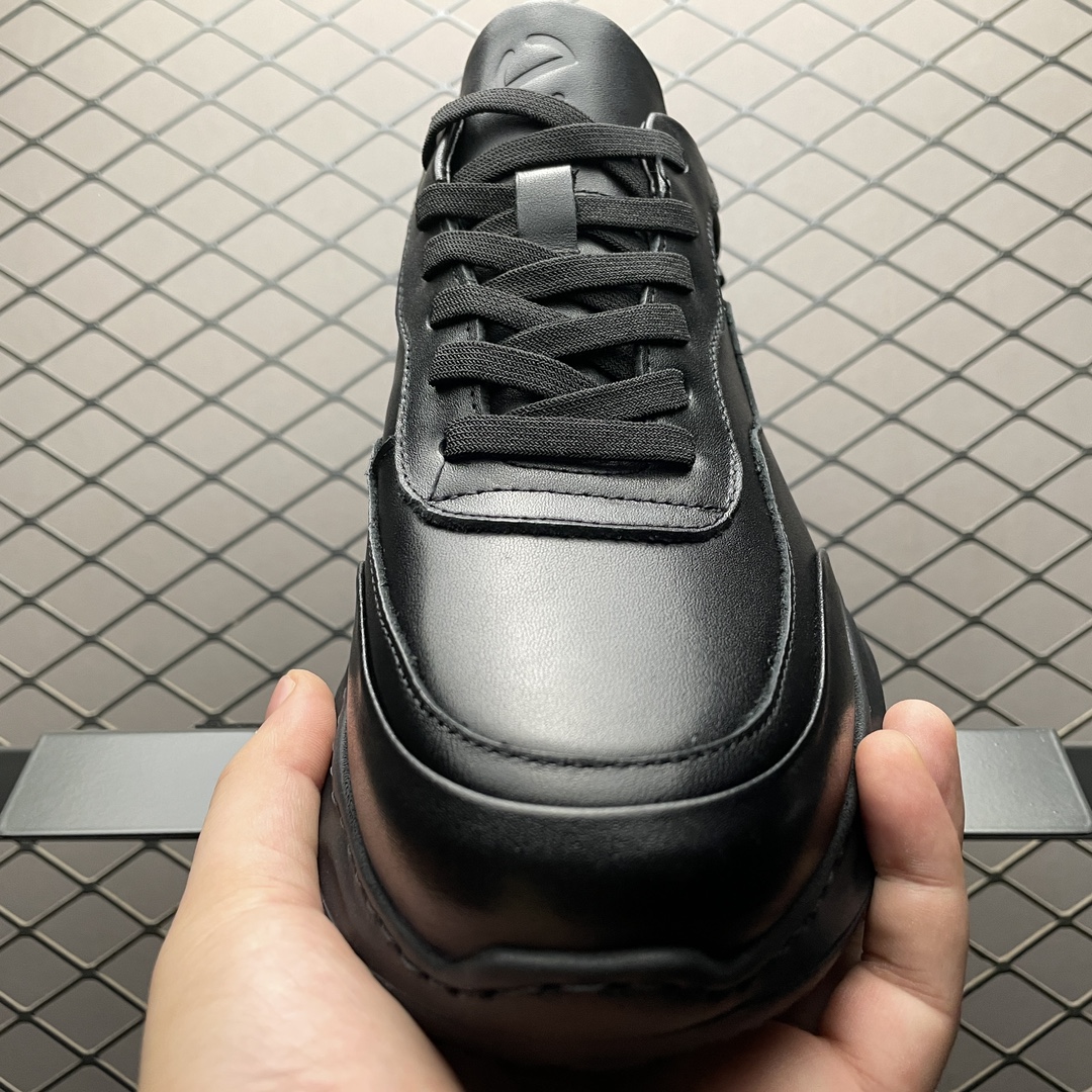 图片[9]-ECCO 爱步健步休闲皮鞋 518821 牛皮鞋面 细腻柔软 纹理自然 柔韧耐穿 自然律动科技鞋楦，符合人体工学 带来裸足体验 直接注塑工艺连接鞋面与鞋底 一体成型，合脚耐穿 柔软超轻中底 提供出色的能量回弹和缓震体验 橡胶大底，抓地力强，具有良好的耐磨性 城市运动 适跑畅练 尺码：38 39 40 41 42 43 44 皮鞋码-选品中心