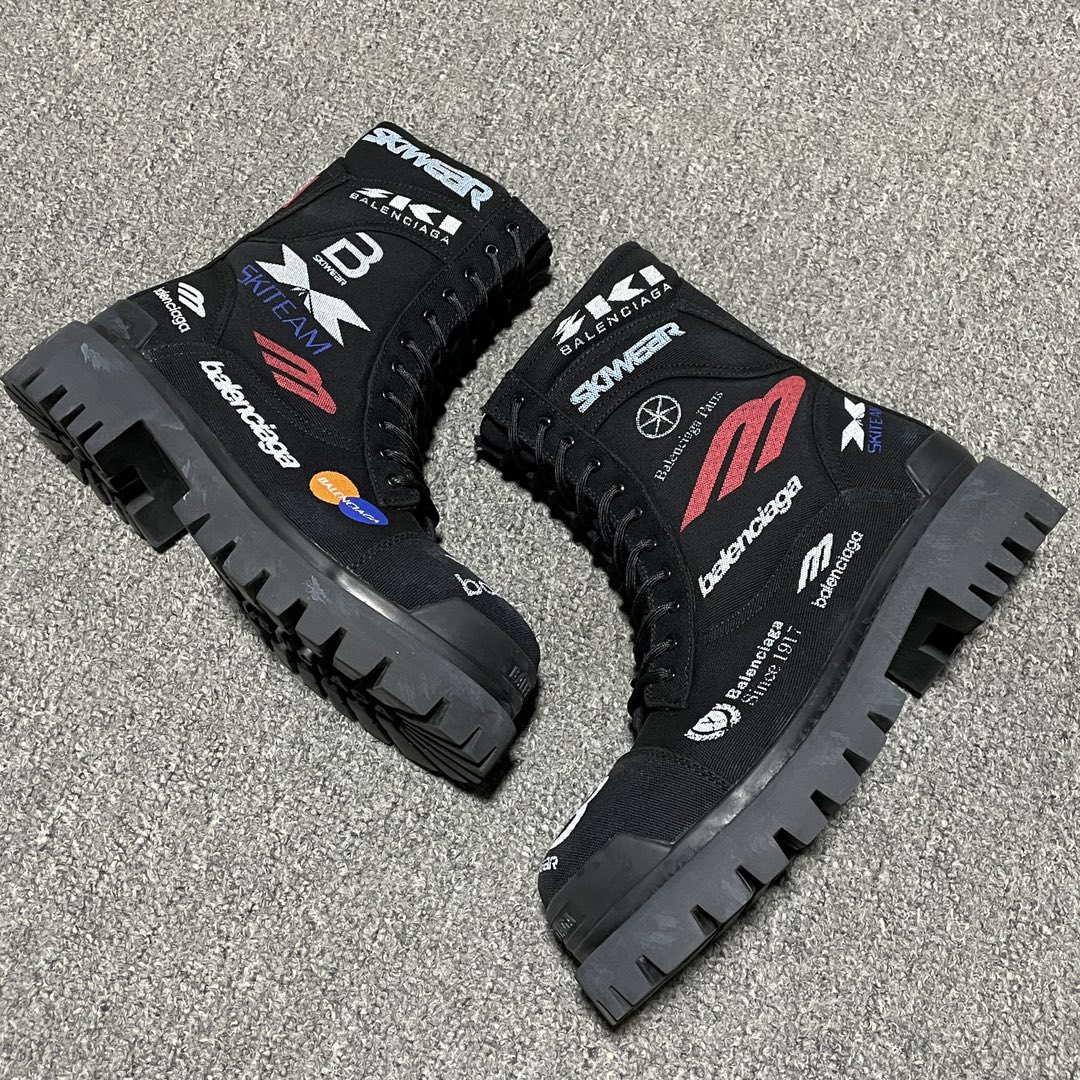 图片[4]-纯原 Balenciage 巴黎世家 Combat Strike 涂鸦高帮做旧靴 原档案原楦数据开发 高端外贸专供品质 高筒穿搭神器 鞋面采用重工水洗牛仔布 工序繁杂 经久耐穿 尺码：39 40 41 42 43 44 45 比运动鞋偏大一码-选品中心