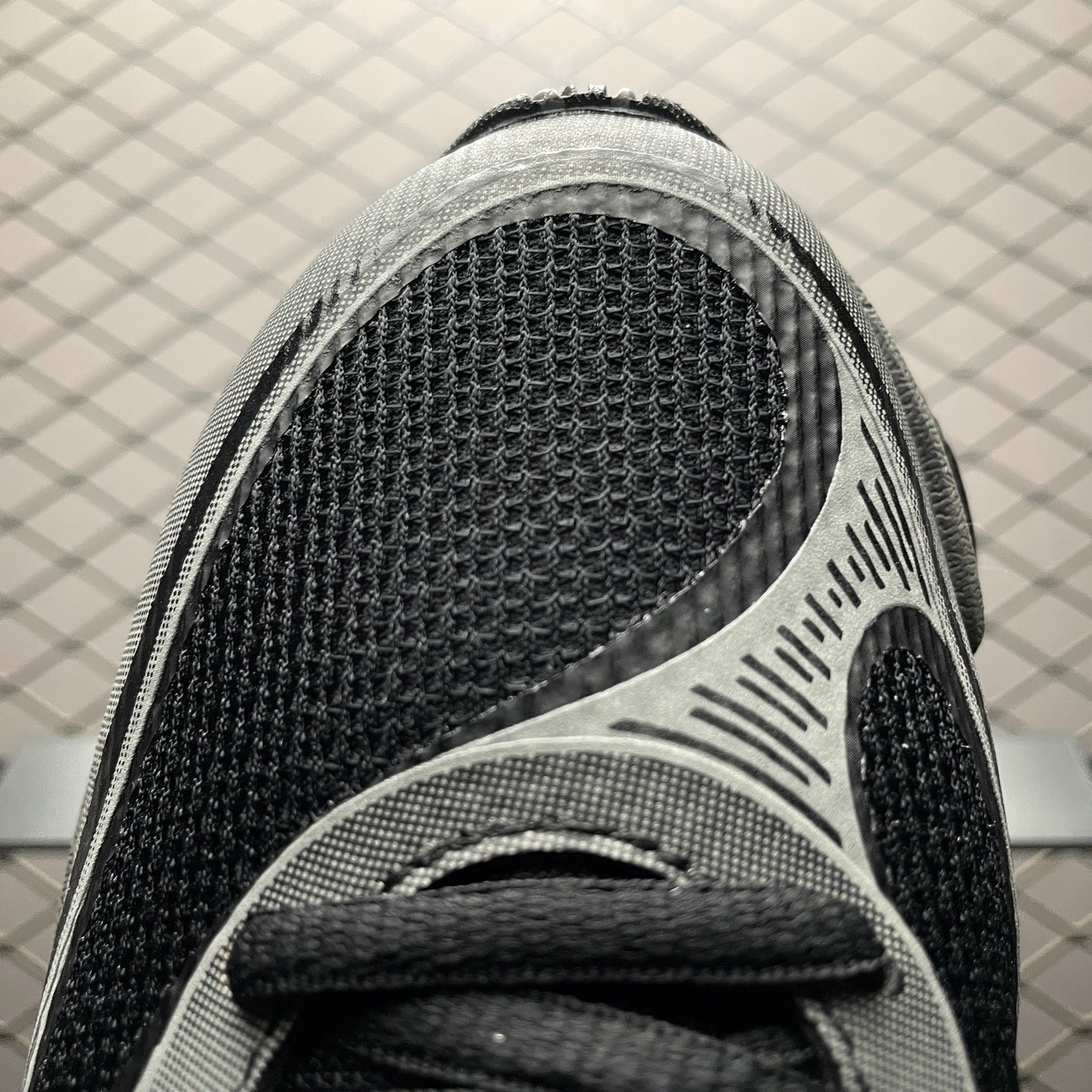  New Balance 新百伦 网面休闲鞋 U2000EA 尺码 ：36 37 37.5 38 38.