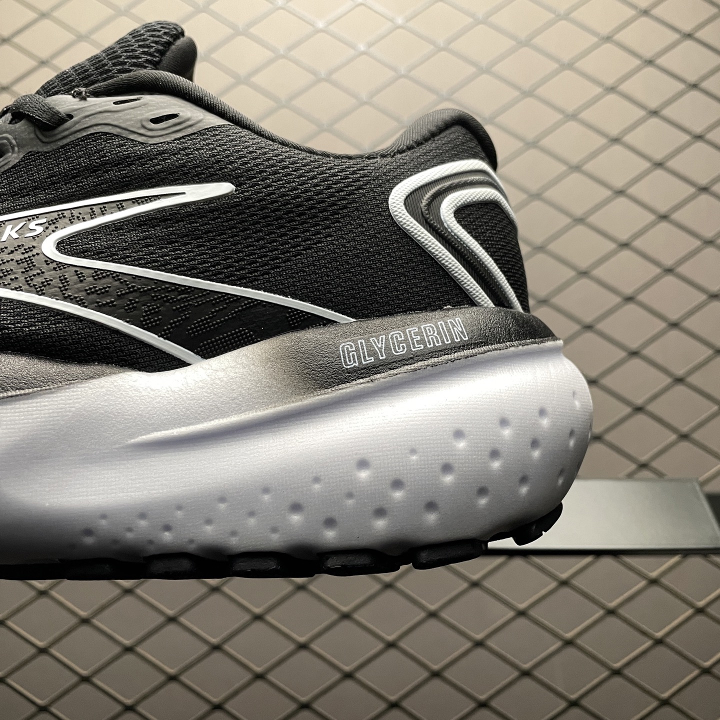   外贸热款专供 Brooks 布鲁克斯 Glycerin 21 网面运动鞋  官方售价111K+ 正确