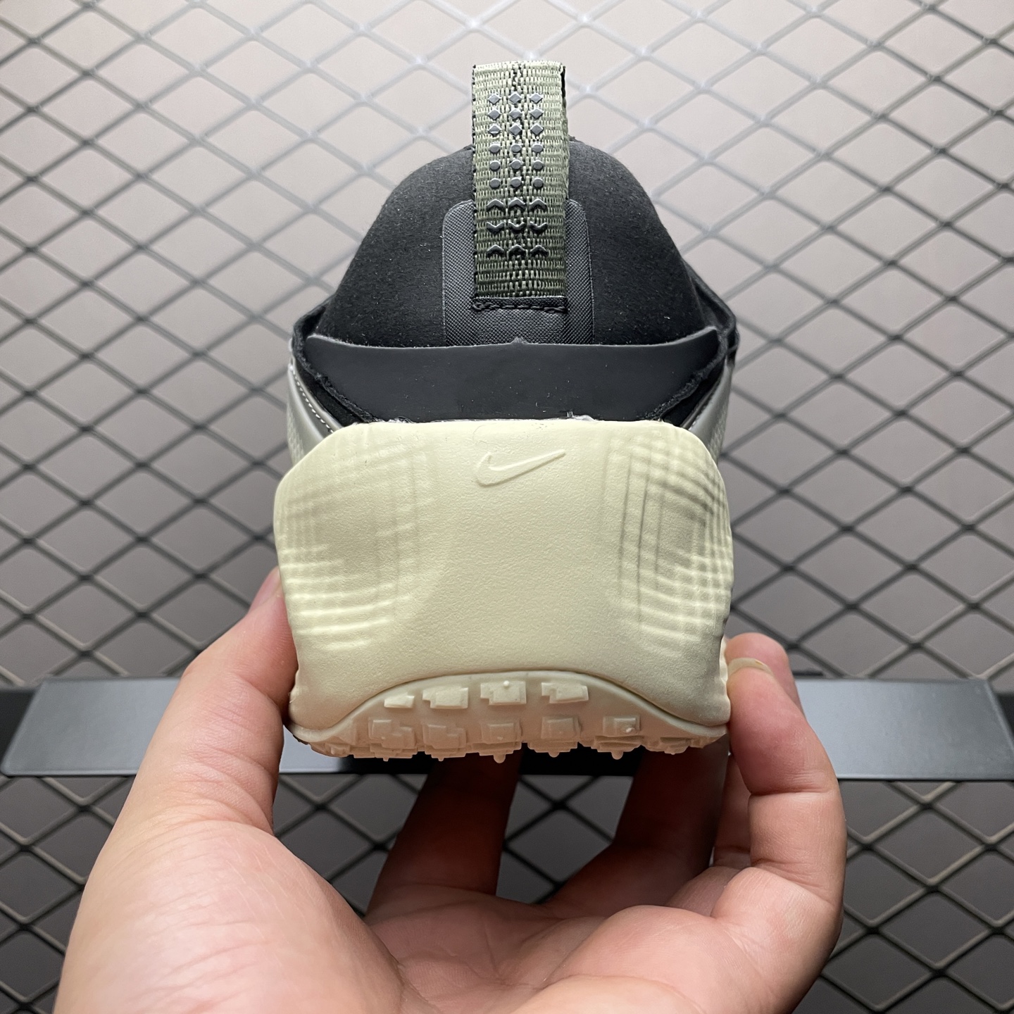 NK Ava Rover 百搭舒适耐磨 低帮跑步鞋 DX4215-003 尺码：36 36.5 37.5