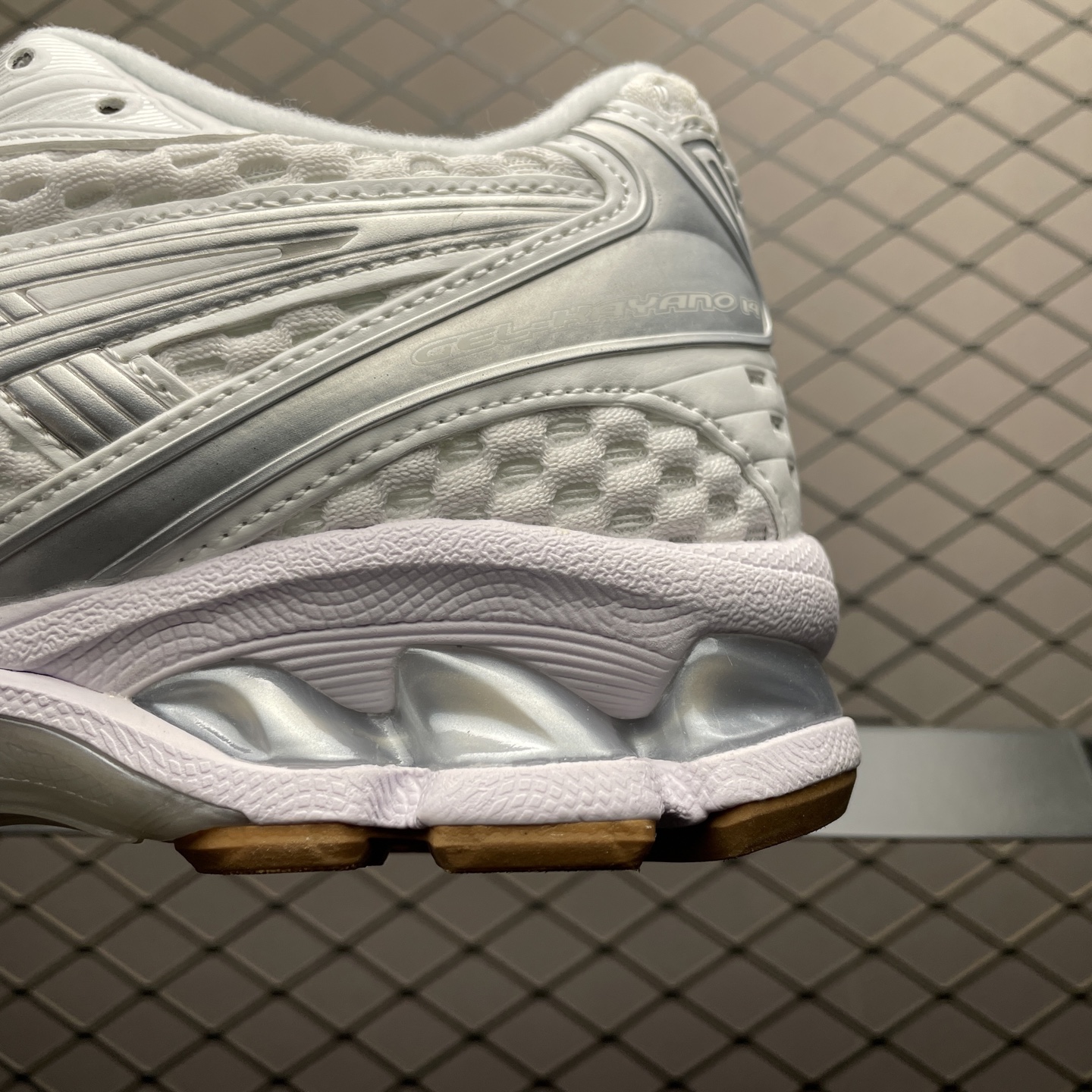 外贸走量版 APC x Asics 亚瑟士 GEL-Kayano 14 联名款 低帮运动休闲跑步鞋 12