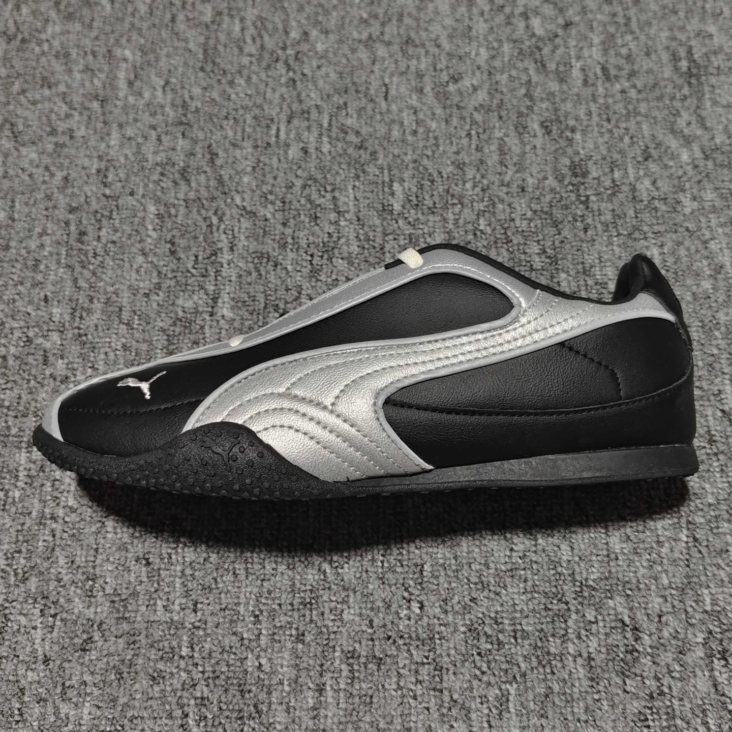 网红爆款 PUMA 彪马 Bella V2 Leather 时尚百搭 舒适 德训 薄底鞋休闲鞋 -01 