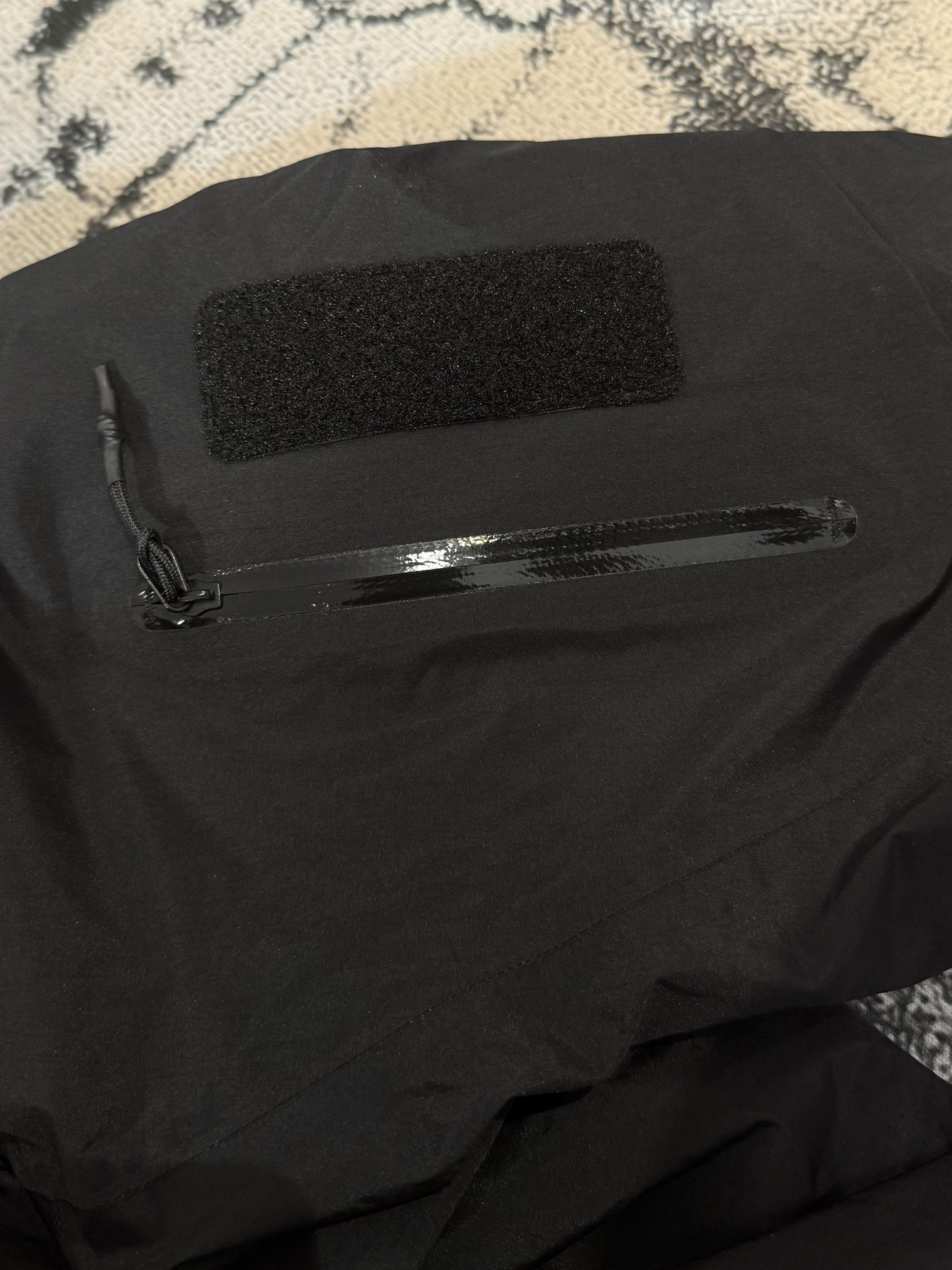 Arc’teryx Kobah Parka: Cutting-Edge Winter Wear with Luxurious Comfort - 图片 7