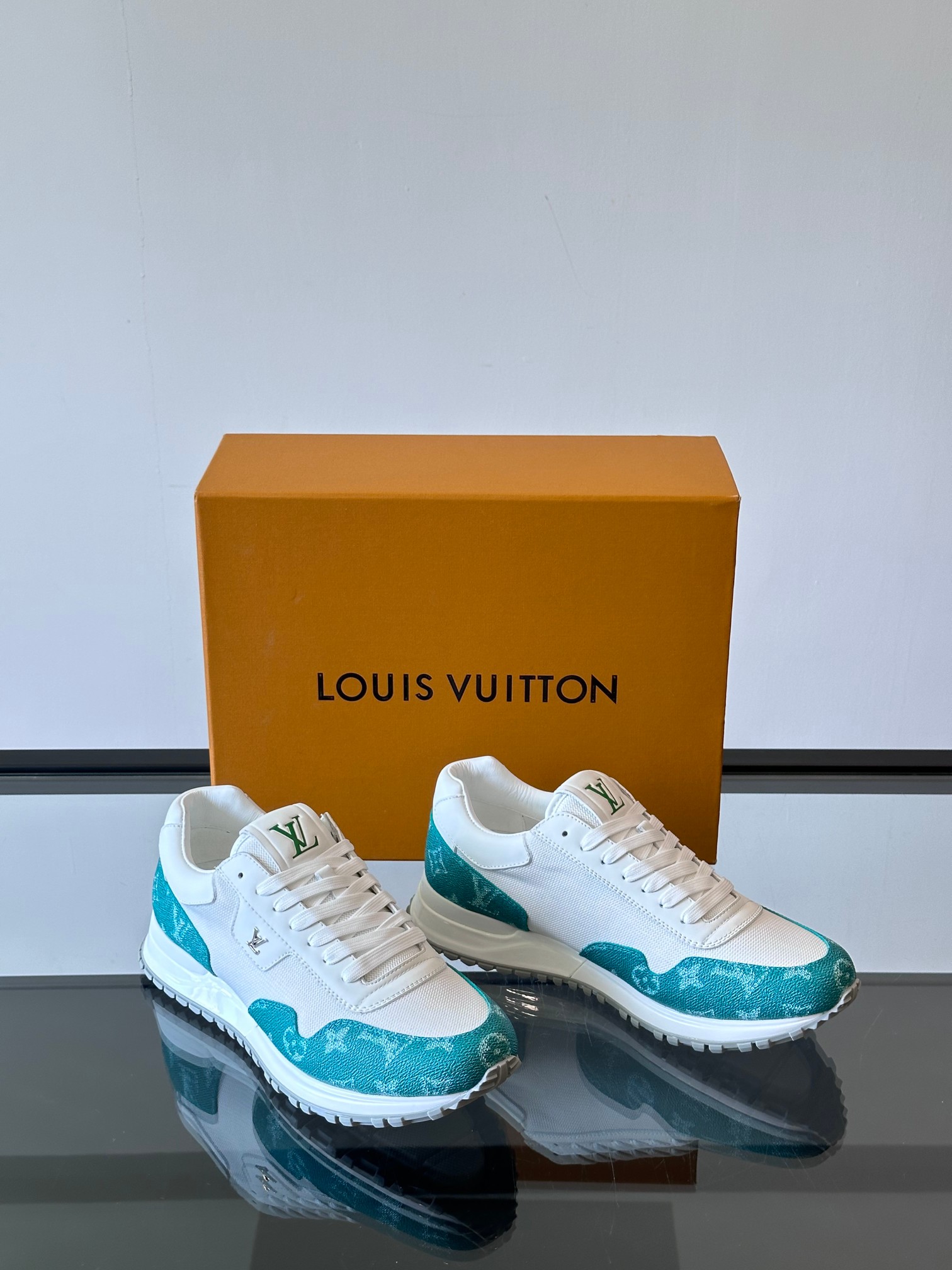Louis Vuitton Classic Luxury Leather Shoe Loafer Shoes Ref 5