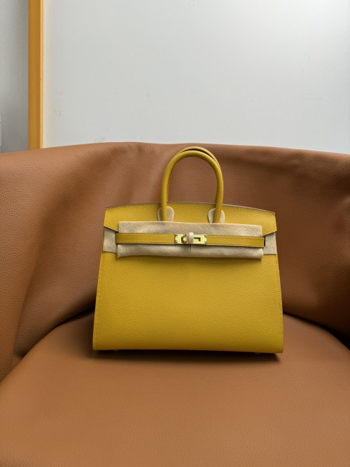 Luxurious Epsom Leather Birkin Bag - Hand-Stitched with Precision & Style 1 Luxurious Epsom Leather Birkin Bag - Hand-Stitched with Precision & Style