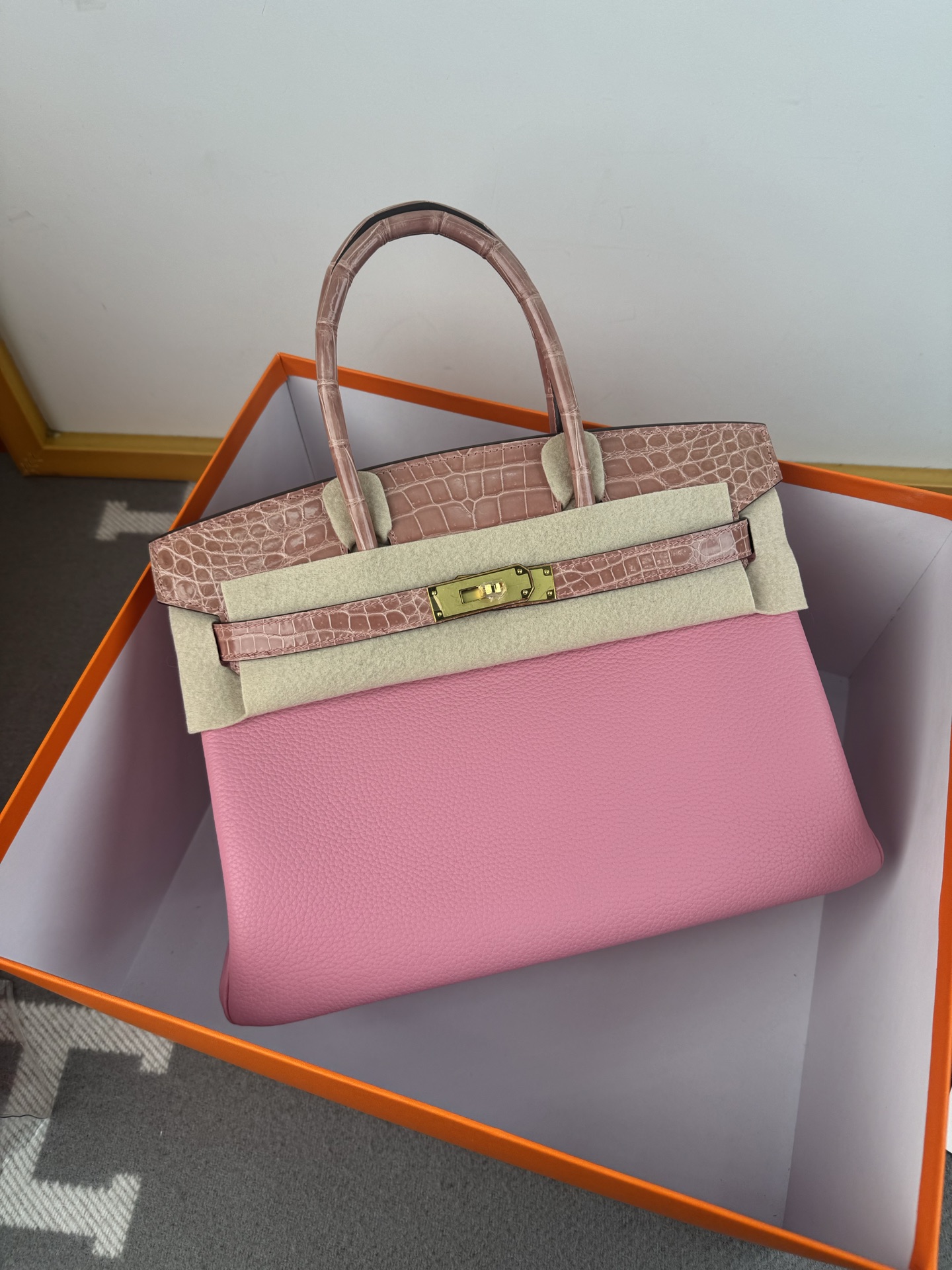 Birkin 30cm Pink Togo Leather and Crocodile Top Handle Bag 1 i1739682978869 8047 0 0
