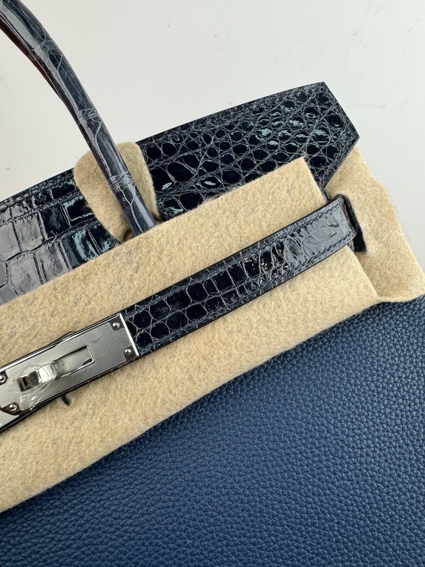 Birkin 30cm Touch Gem Blue Togo Leather & Crocodile Silver Hardware Bag 5 i1739696245019 8445 0 3