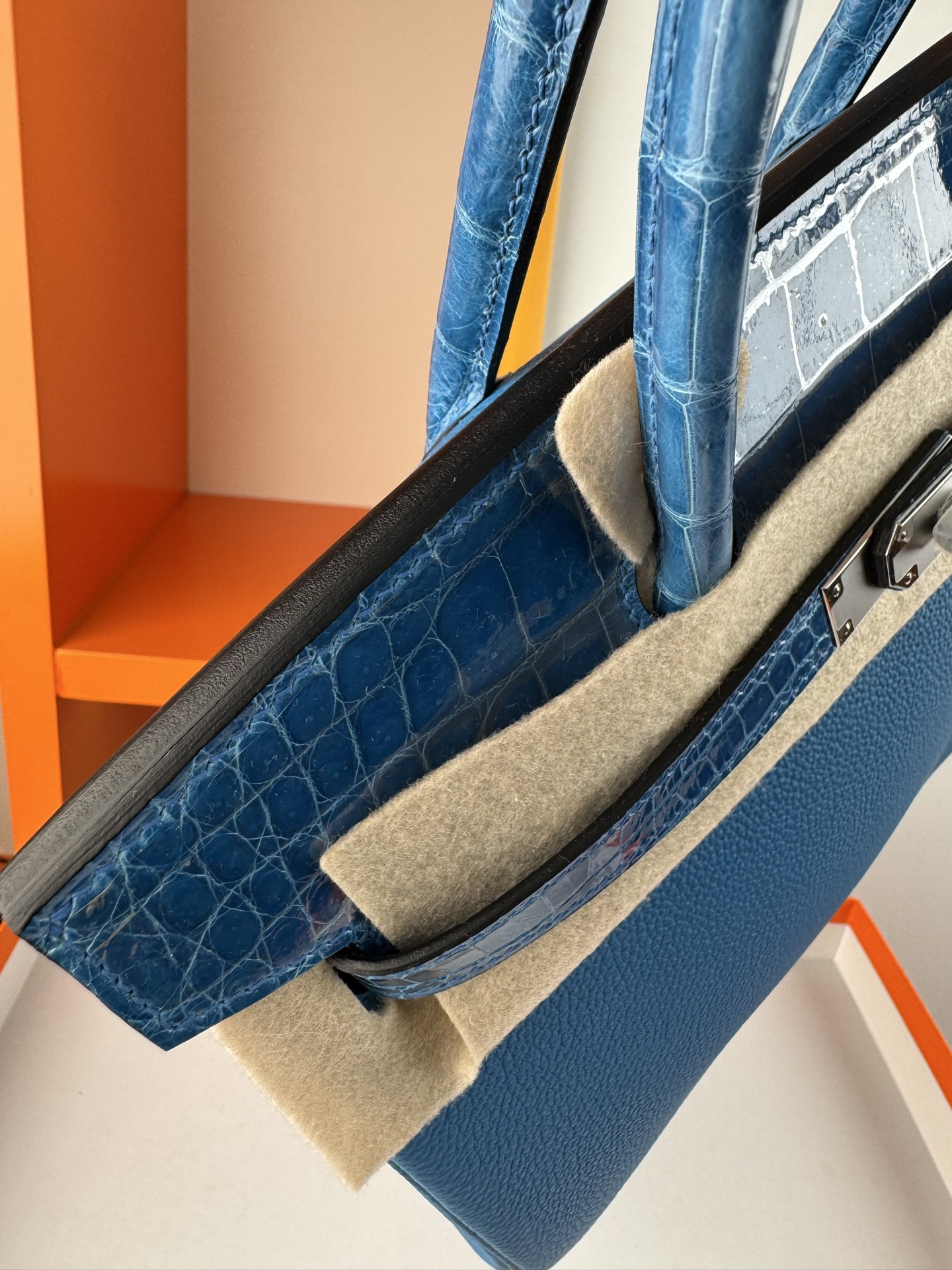 Hermès Birkin 30cm Touch Paradise Blue Togo Leather & Alligator Handbag 5 i1747725033751 6048 0 3
