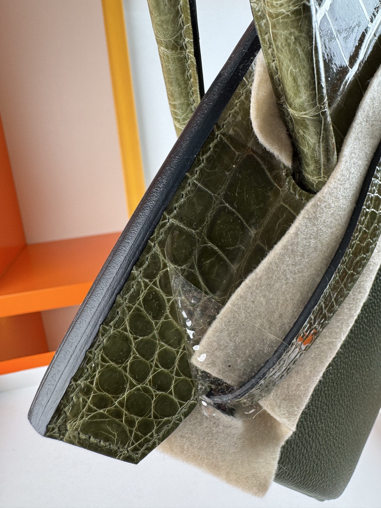 Birkin 30cm Olive Green Togo Leather and Crocodile Handbag with Gold Hardware 5 i1747897320694 4568 0 4