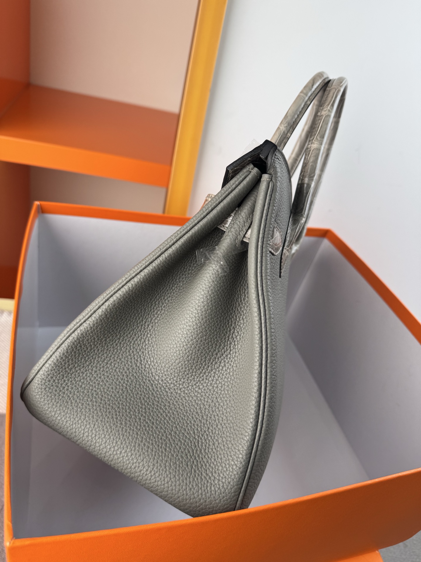 Birkin 30cm Touch Togo Leather & Crocodile Handbag - Elephant Gray, Gold Hardware 8 i1747900871274 562 0 6