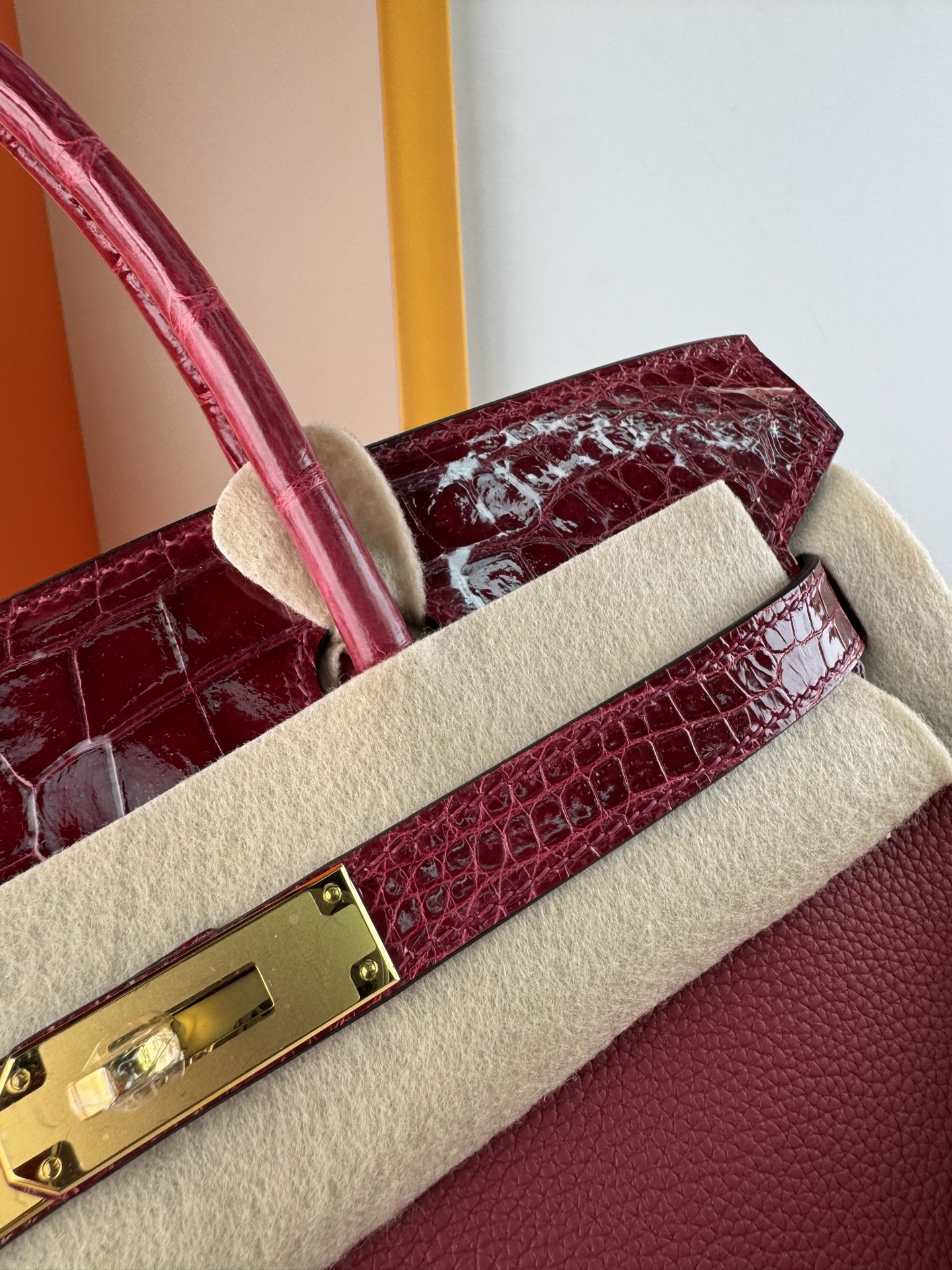 Birkin 30cm Touch Burgundy Togo Leather and Crocodile with Gold Hardware 5 i1747901955677 9993 0 3
