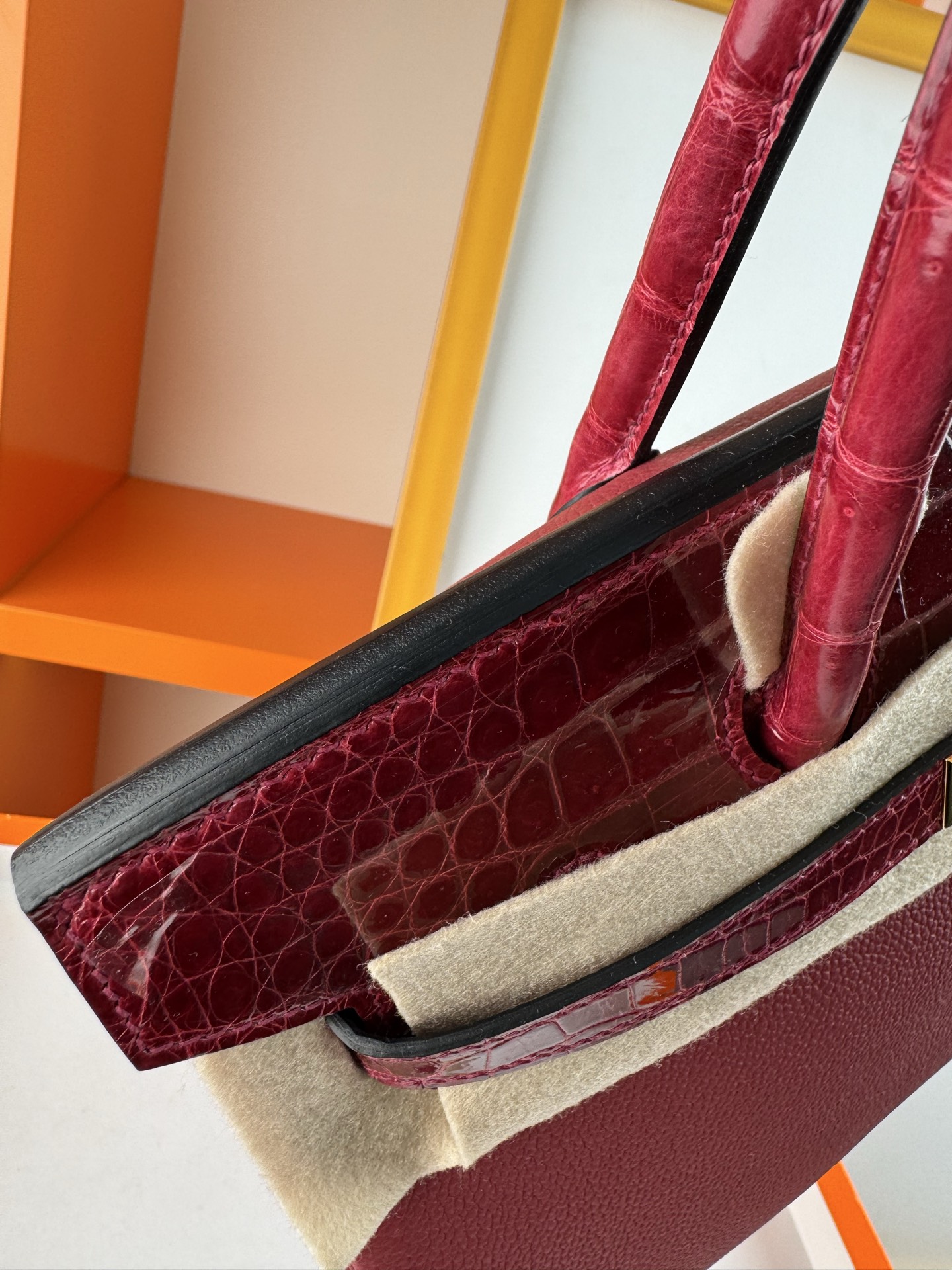 Birkin 30cm Touch Burgundy Togo Leather and Crocodile with Gold Hardware 6 i1747901965971 524 0 4