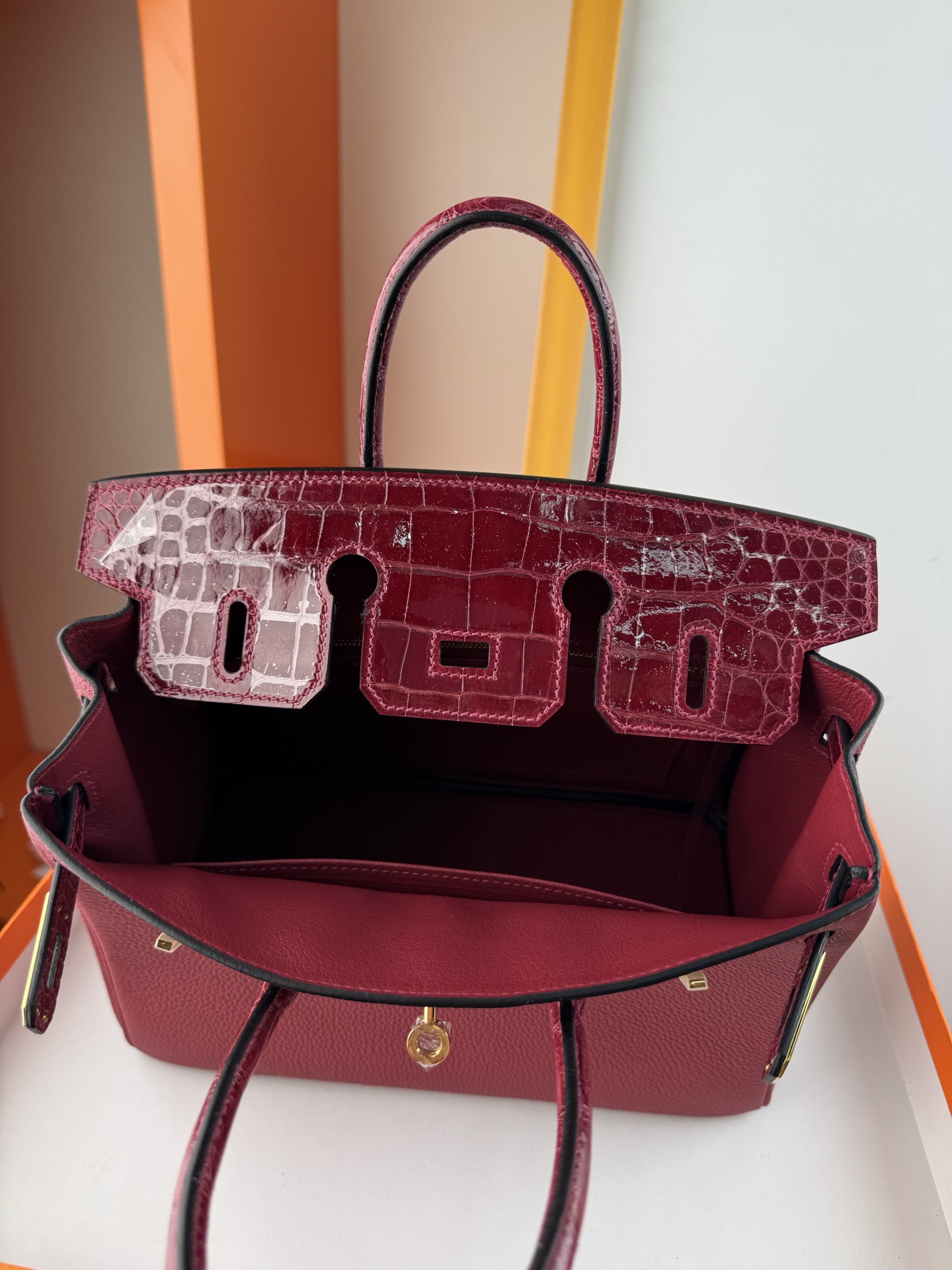 Hermès Birkin 25 Touch Burgundy Togo Leather and Crocodile Gold Hardware 6 i1747987447905 5749 0 5