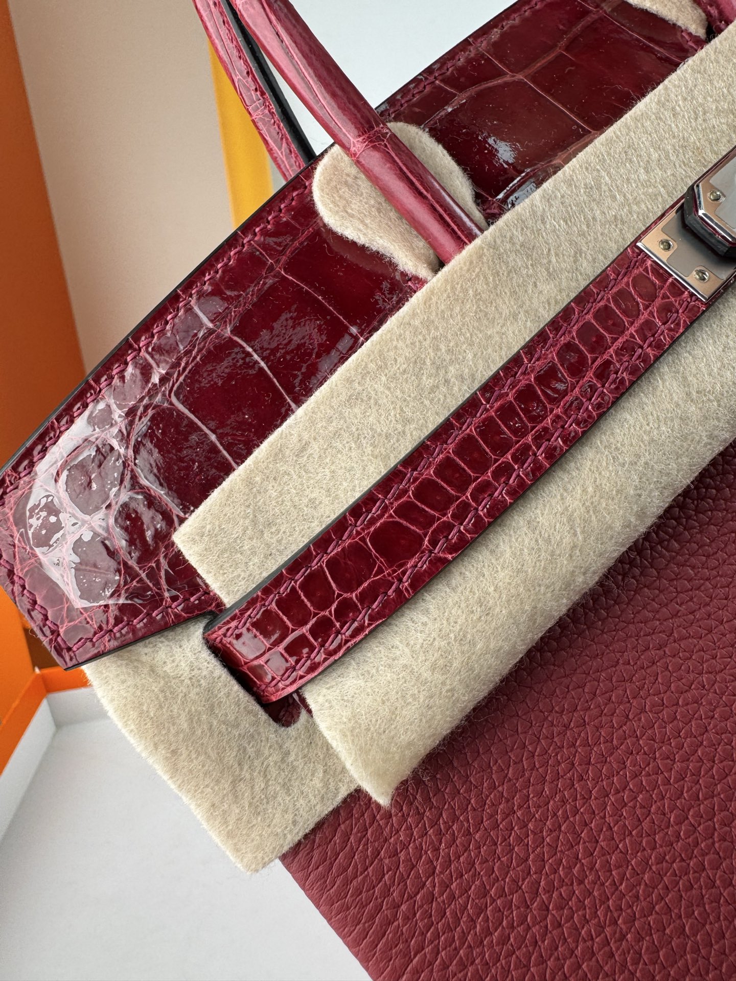 Birkin 25cm Touch Burgundy Togo Leather and Shiny Alligator with Silver Hardware 7 i1747987923834 8380 0 6