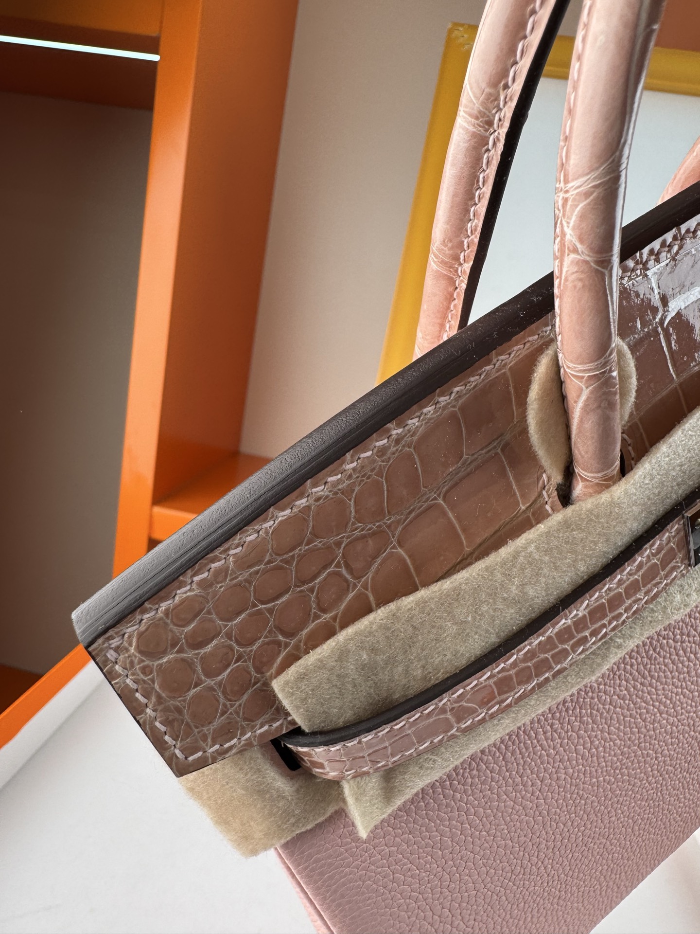Birkin 25cm Pink Togo Leather and Crocodile Top Handle Bag with Silver Hardware 6 i1748078847016 6087 0 4