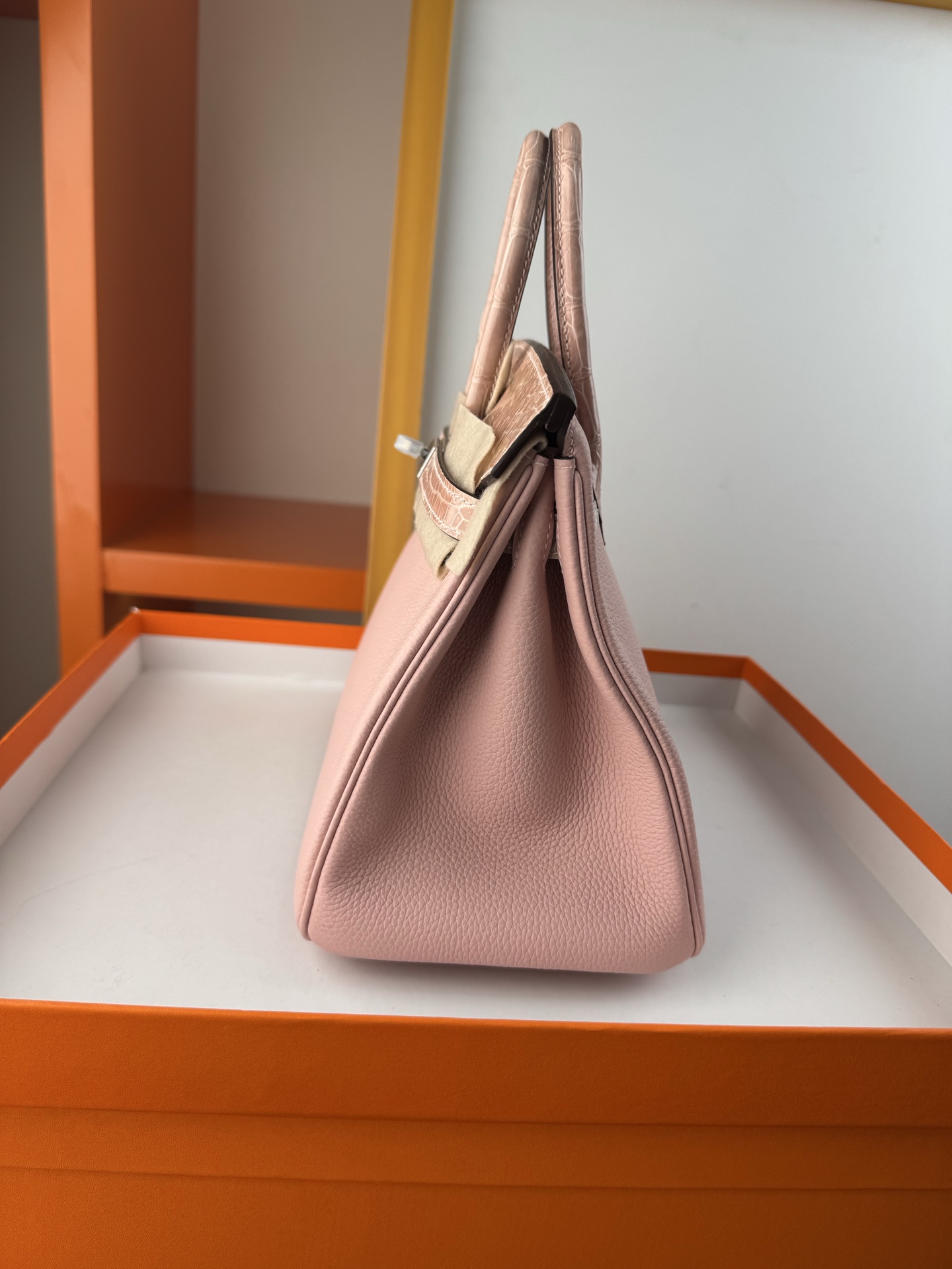 Birkin 25cm Pink Togo Leather and Crocodile Top Handle Bag with Silver Hardware 9 i1748078847099 1824 0 7