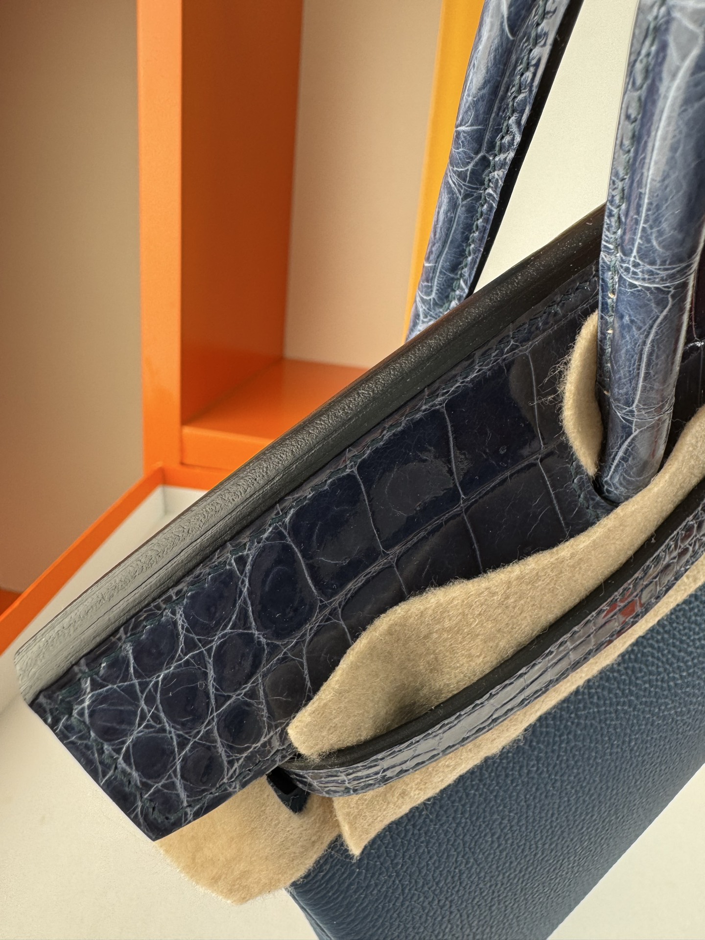 Hermès Birkin 25 Touch: Togo Leather & Shiny Alligator – Sapphire Blue, Silver Hardware 6 i1748232932583 1605 0 4