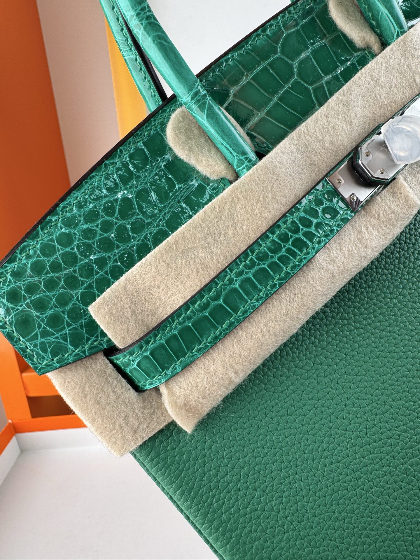 Emerald Green Birkin 25cm Togo Leather with Alligator Trim and Silver Hardware 6 i1748233643732 7617 0 5
