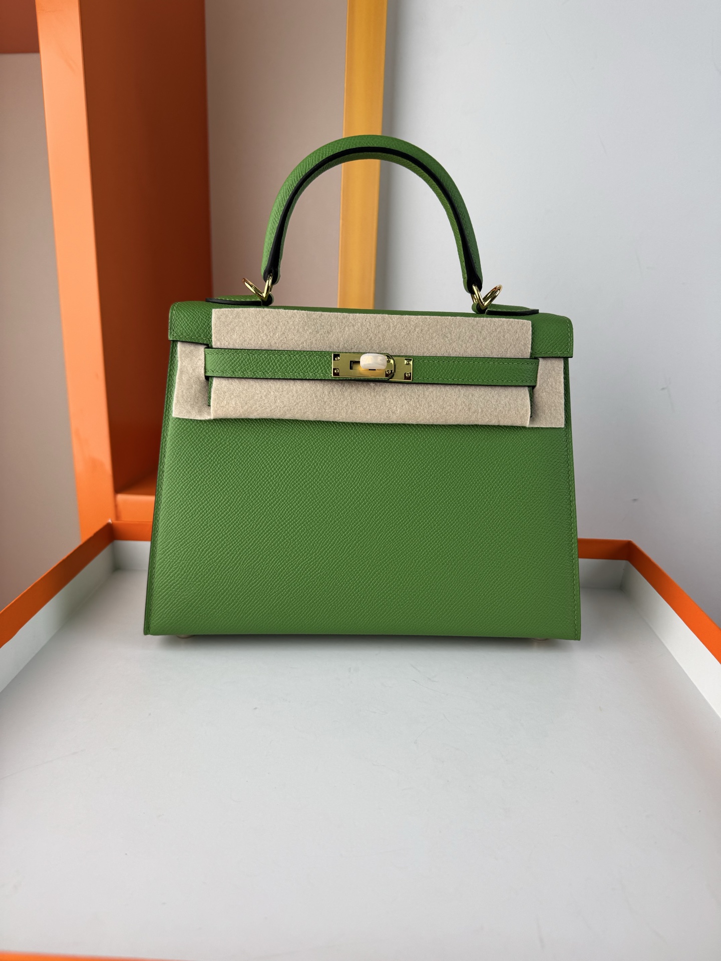 NO:698007,Spot KL25 silk blue and green French haas imported esom original leather Kelly 25 full hand sewing wax thread all steel hardware lining original goatskin, Hermes, hermes, sheepskin, Hermes,19860909现货KL25 丝蓝绿 法国haas进口esom原厂皮凯莉25 全手缝蜡线 全钢五金 内里原版山羊皮,爱马仕,hermes,sheepskin,Hermes,,Bag