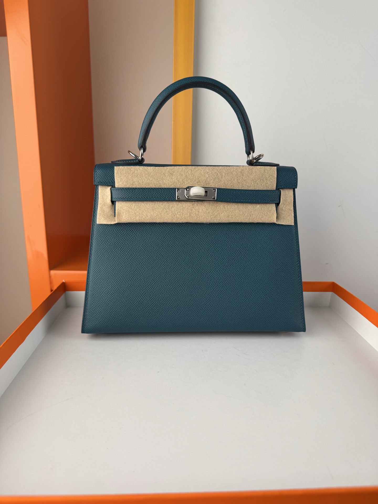 NO:698013,Spot KL25 duck blue French haas imported esom original leather Kelly 25 full hand sewing wax thread all steel hardware original goatskin lining, Hermes, hermes, sheepskin, Hermes,19860909现货KL25 鸭子蓝 法国haas进口esom原厂皮凯莉25 全手缝蜡线 全钢五金 内里原版山羊皮,爱马仕,hermes,sheepskin,Hermes,,Bag