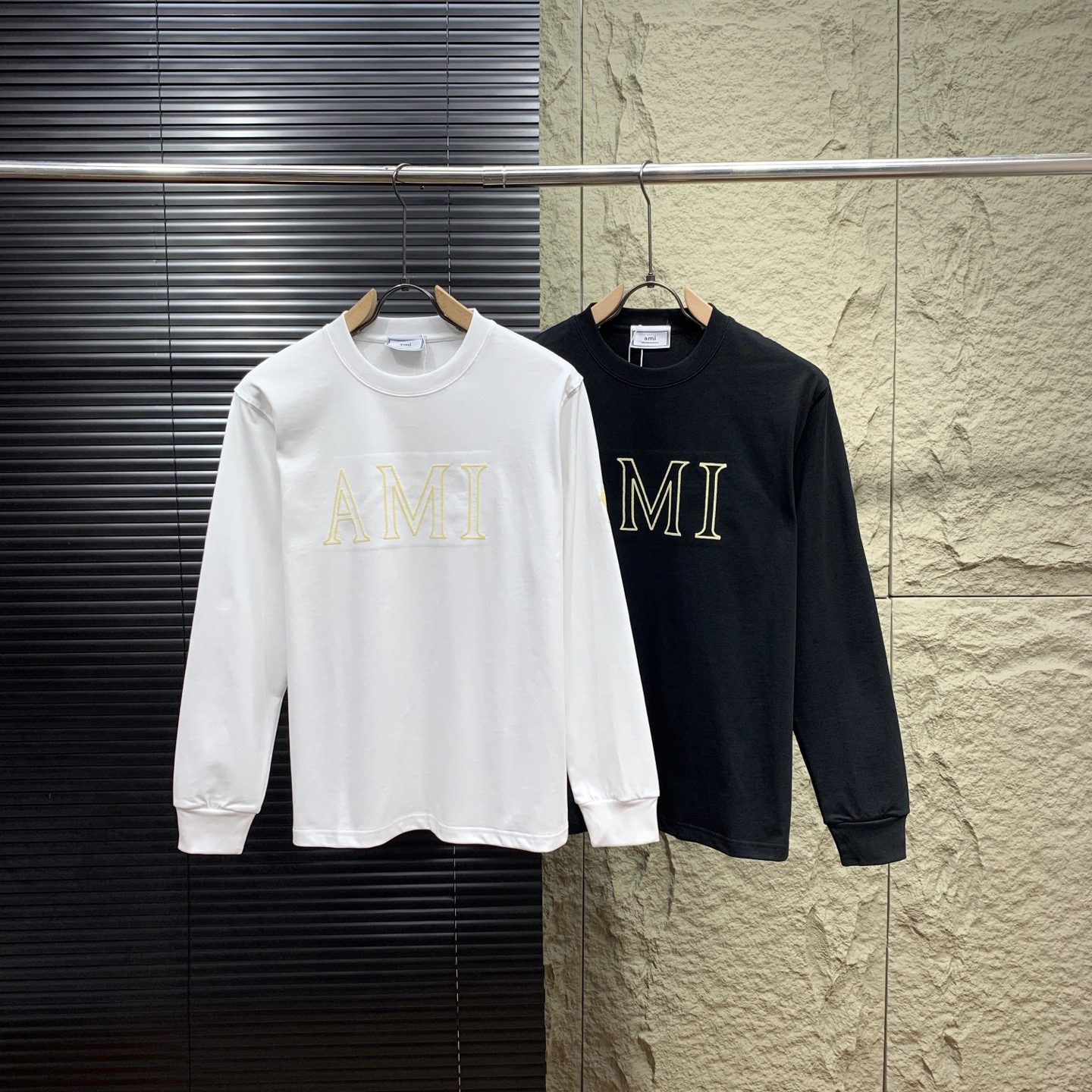 P120 Nuevo 'AMI' sudadera con cuello redondo y parche bordado 👏A5511-AMI nuevo producto de principios de otoño Tela: 3…