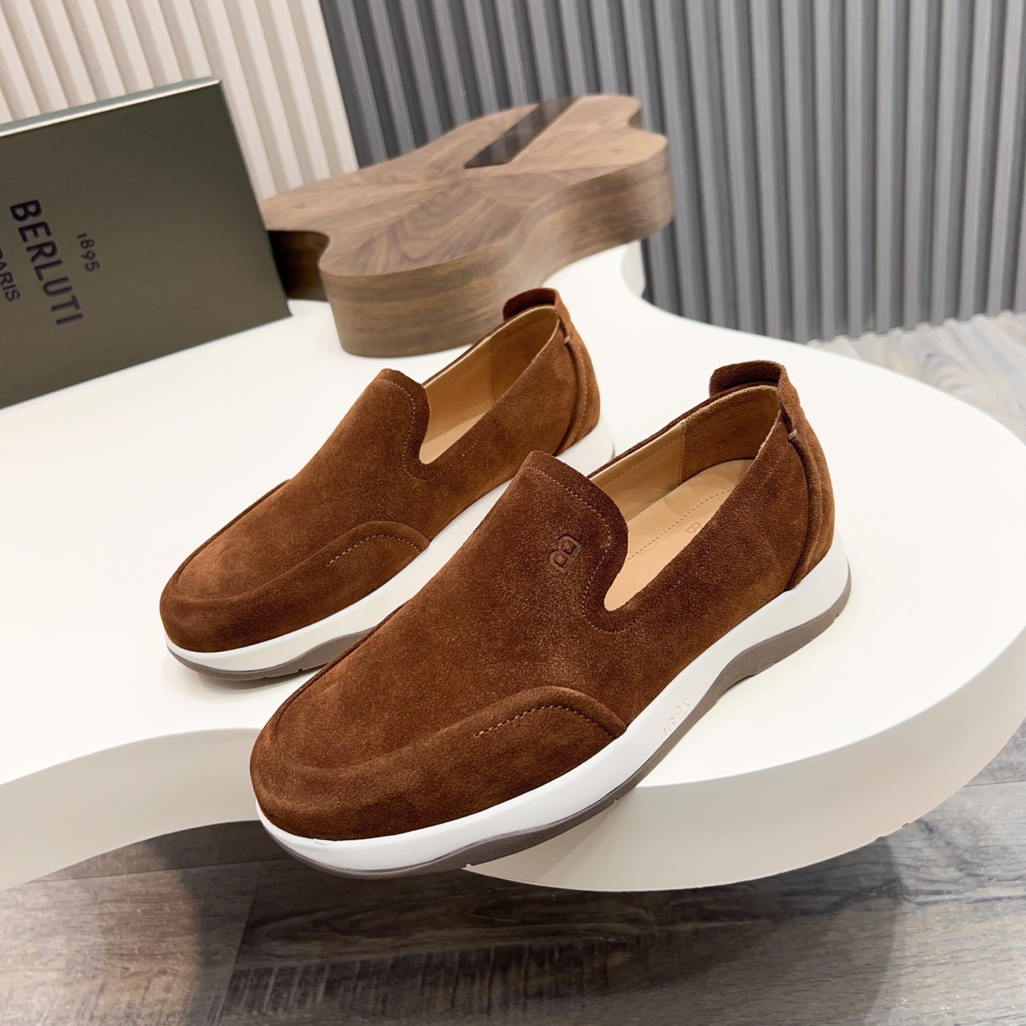 Berlut* Berlut* zapatos casuales de gama alta de un solo paso de los hombres, el último lanzamiento 