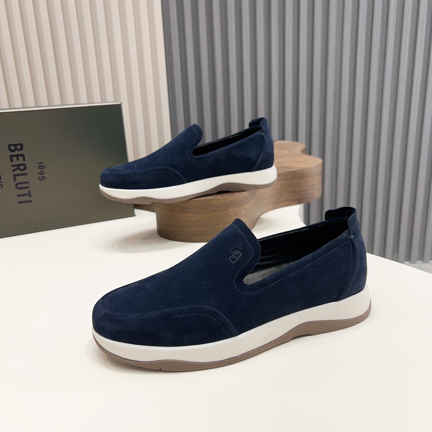 Berlut* Berlut* zapatos casuales de gama alta de un solo paso de los hombres, el último lanzamiento 